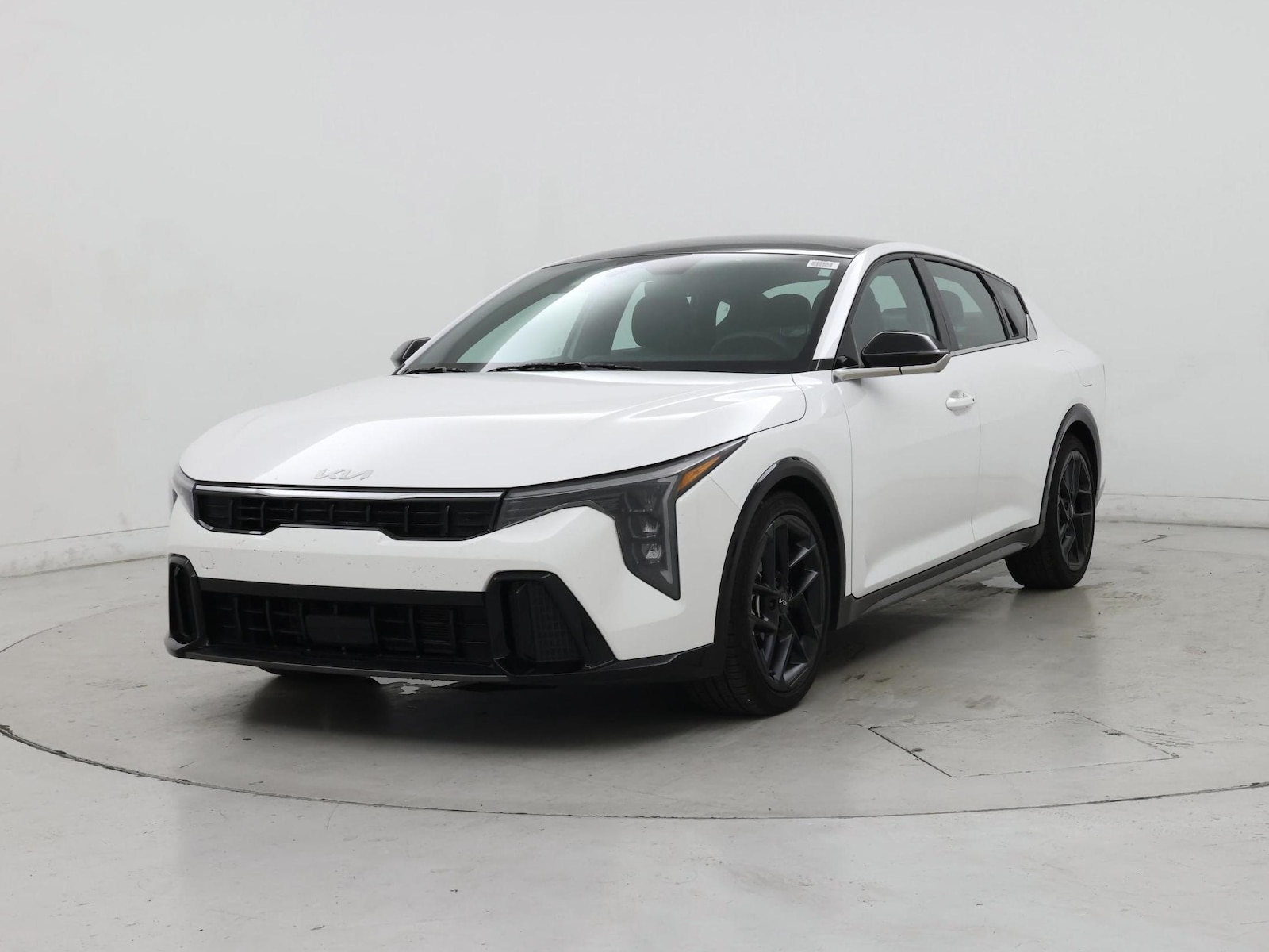 2025 Kia K4 GT-Line - Photo 5
