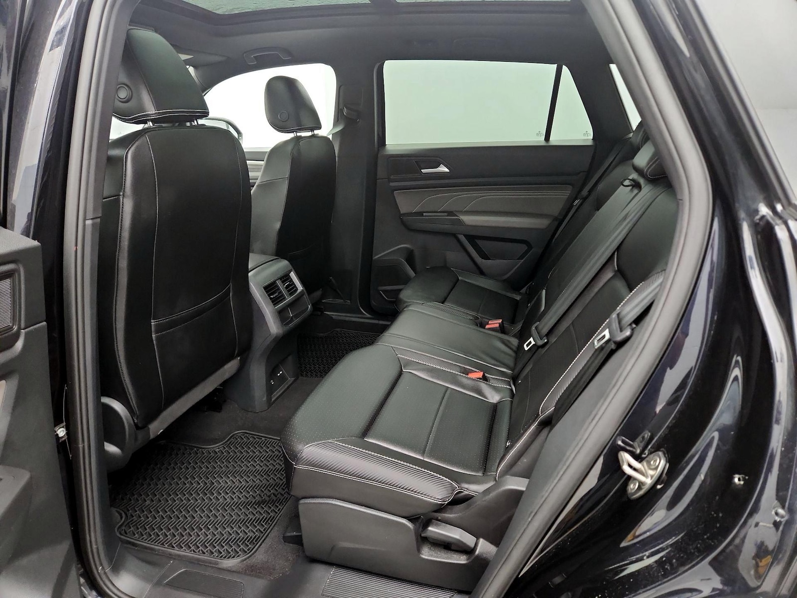 2023 Volkswagen Atlas Cross Sport SE w/Tech - Photo 21