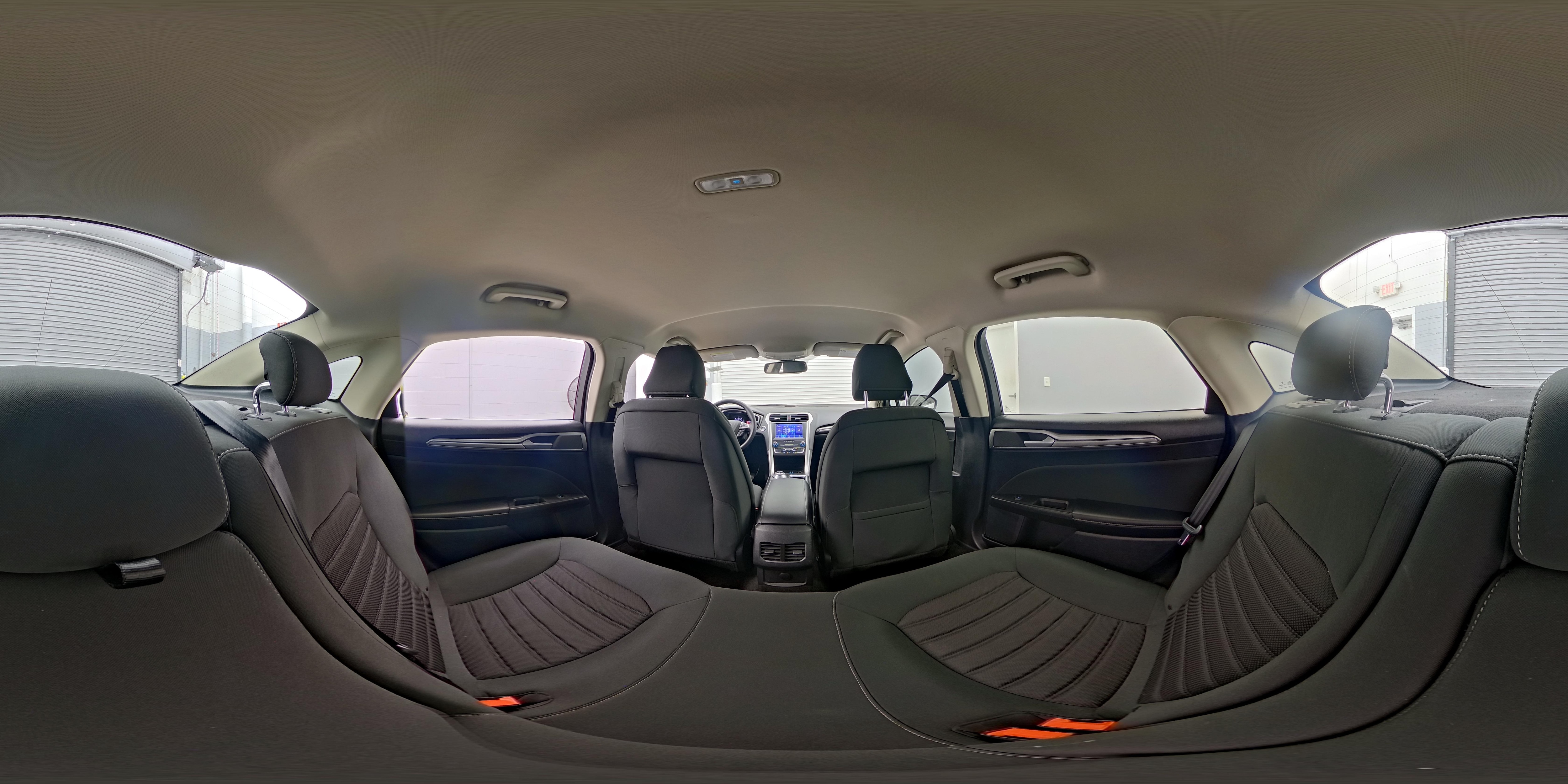 2020 Ford Fusion SE - Photo 25
