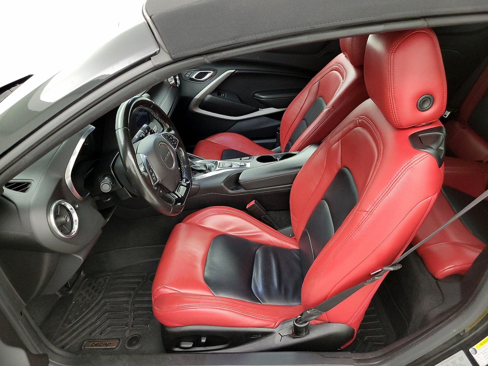 Power Seat(s) & Leather Seats