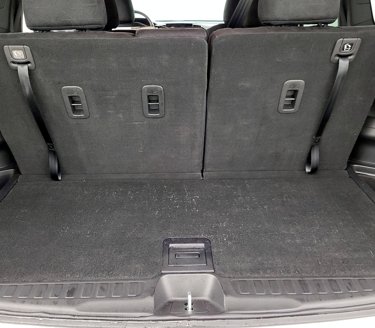 Trunk/Cargo (Seats Up)