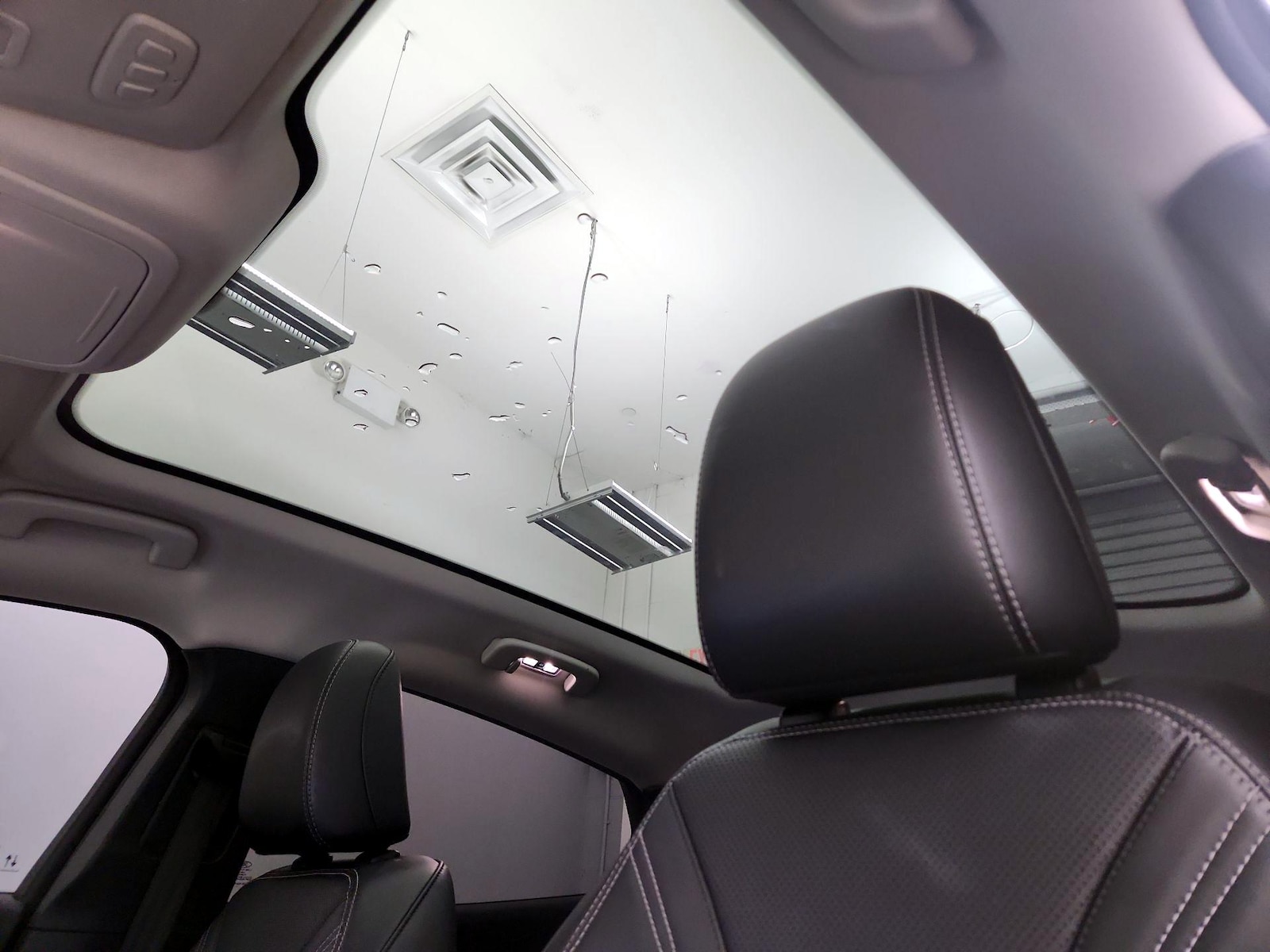 Skylight(s) & Overhead Airbags