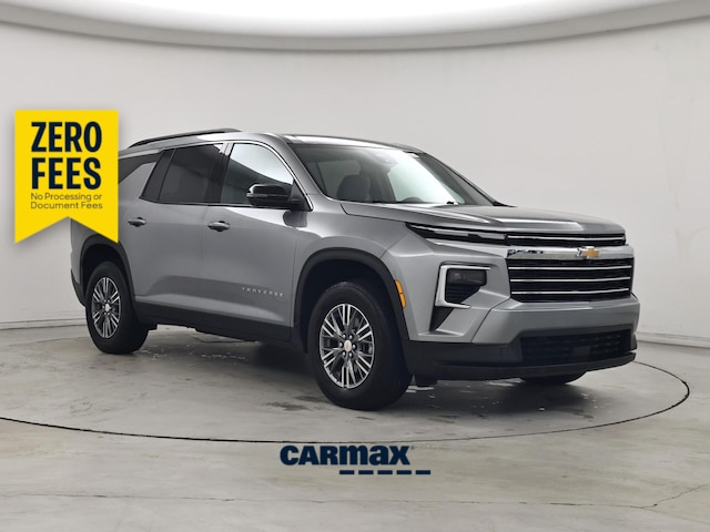 Gray 2026 Chevrolet Traverse SUV / Crossover Front-Wheel Drive Automatic