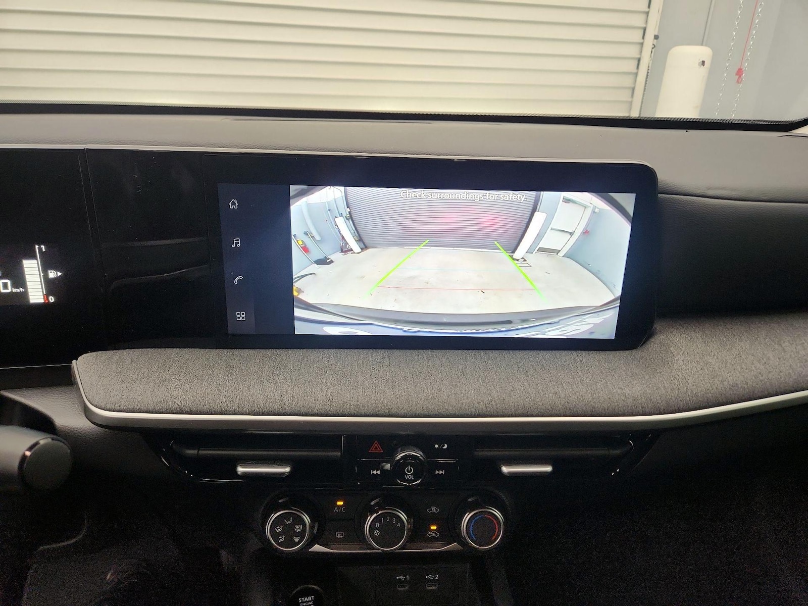 2026 Nissan KICKS S - Photo 15