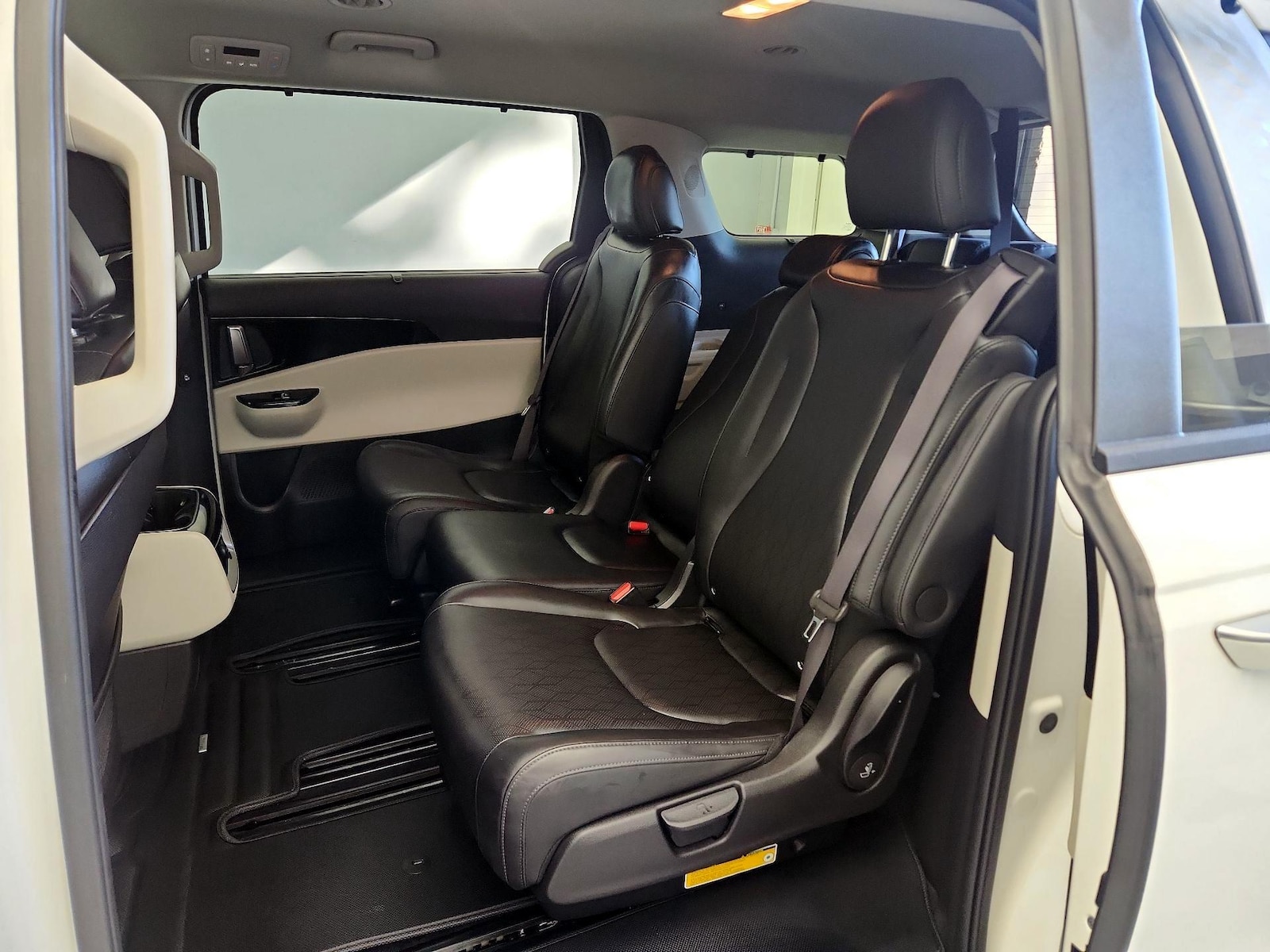 Rear Air Conditioning