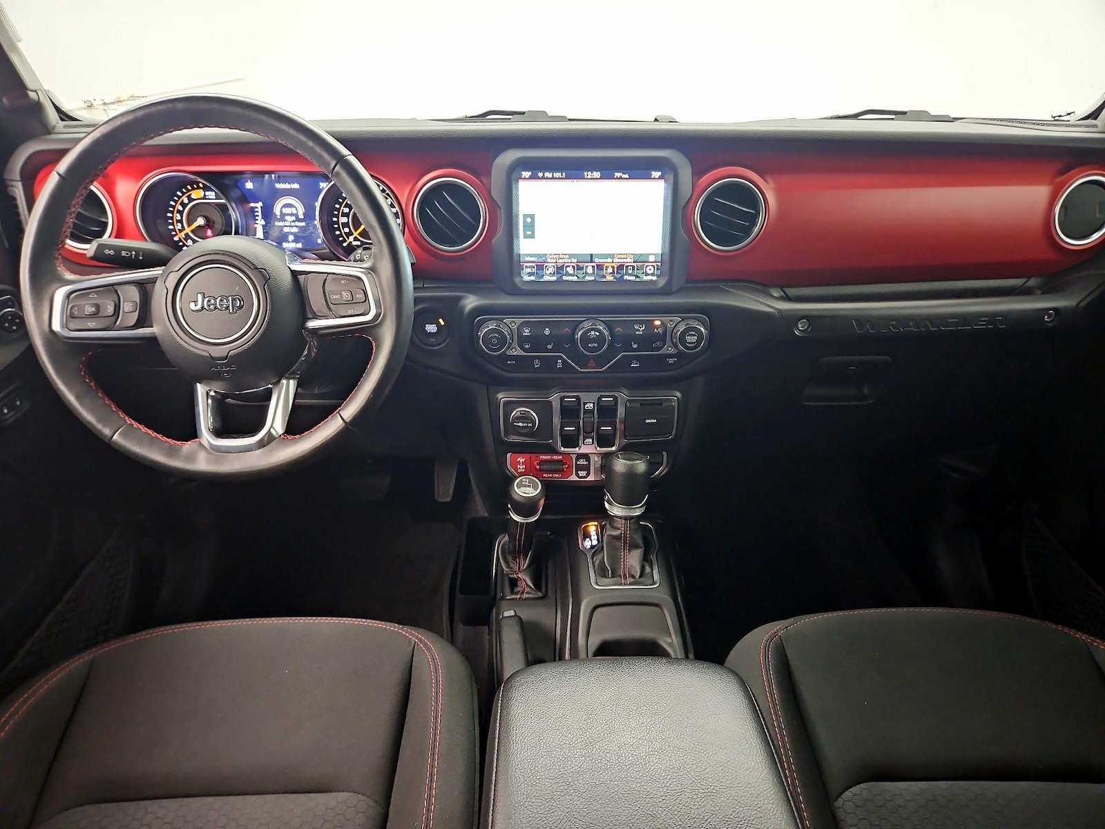 Apple CarPlay® & Android Auto™