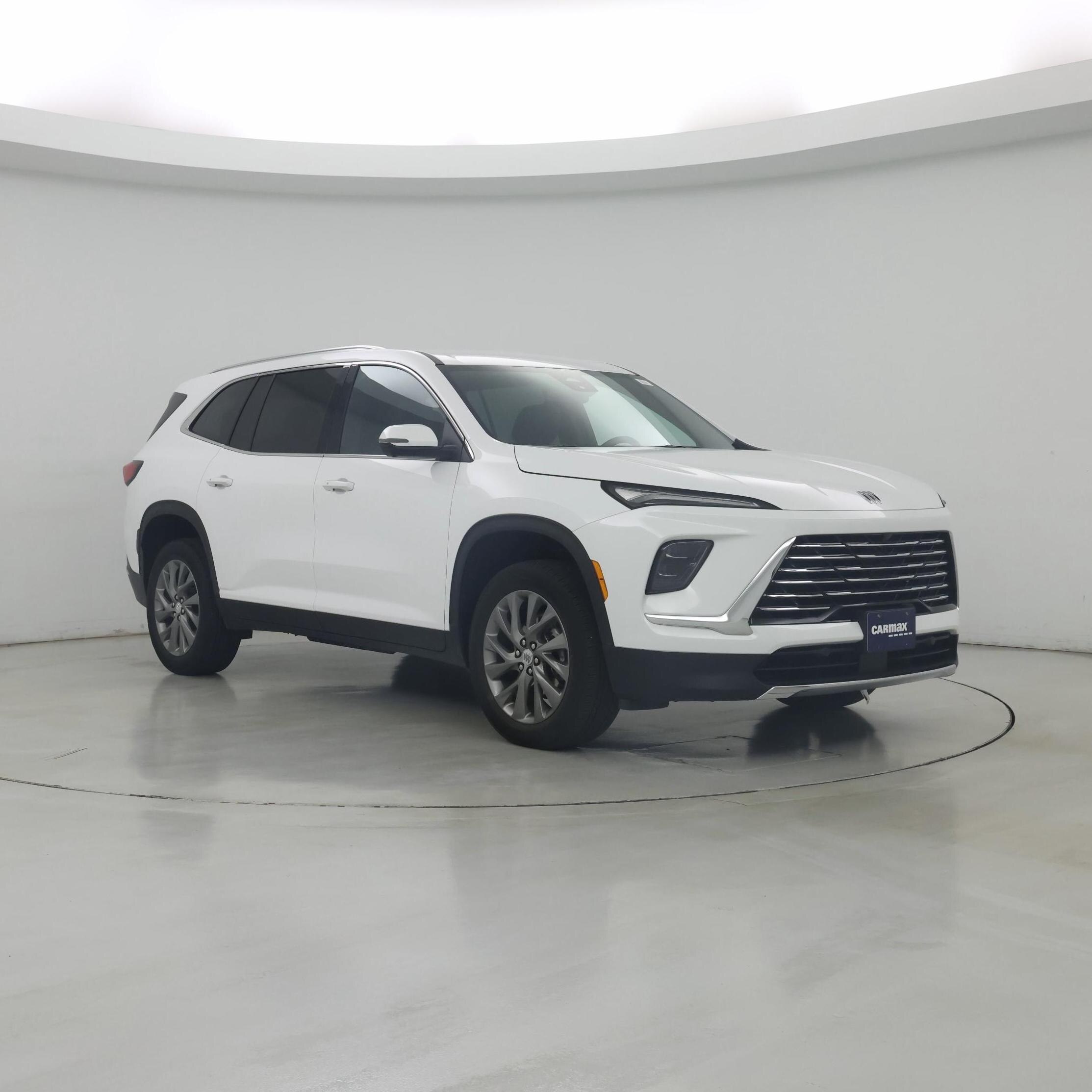 White 2026 Buick Enclave SUV / Crossover Front-Wheel Drive Automatic
