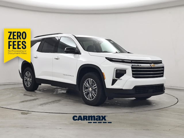 White 2026 Chevrolet Traverse SUV / Crossover Front-Wheel Drive Automatic