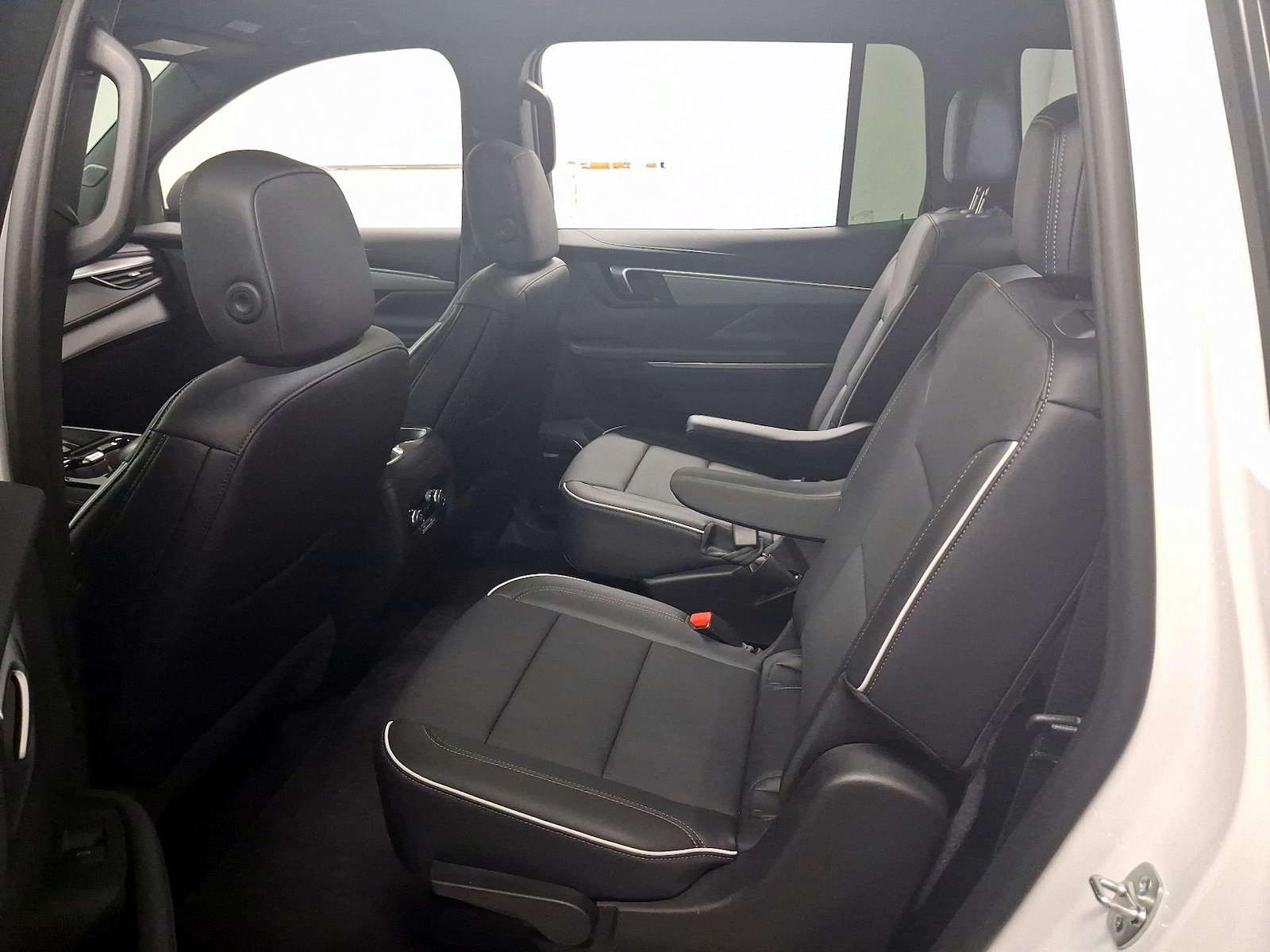 Rear Air Conditioning