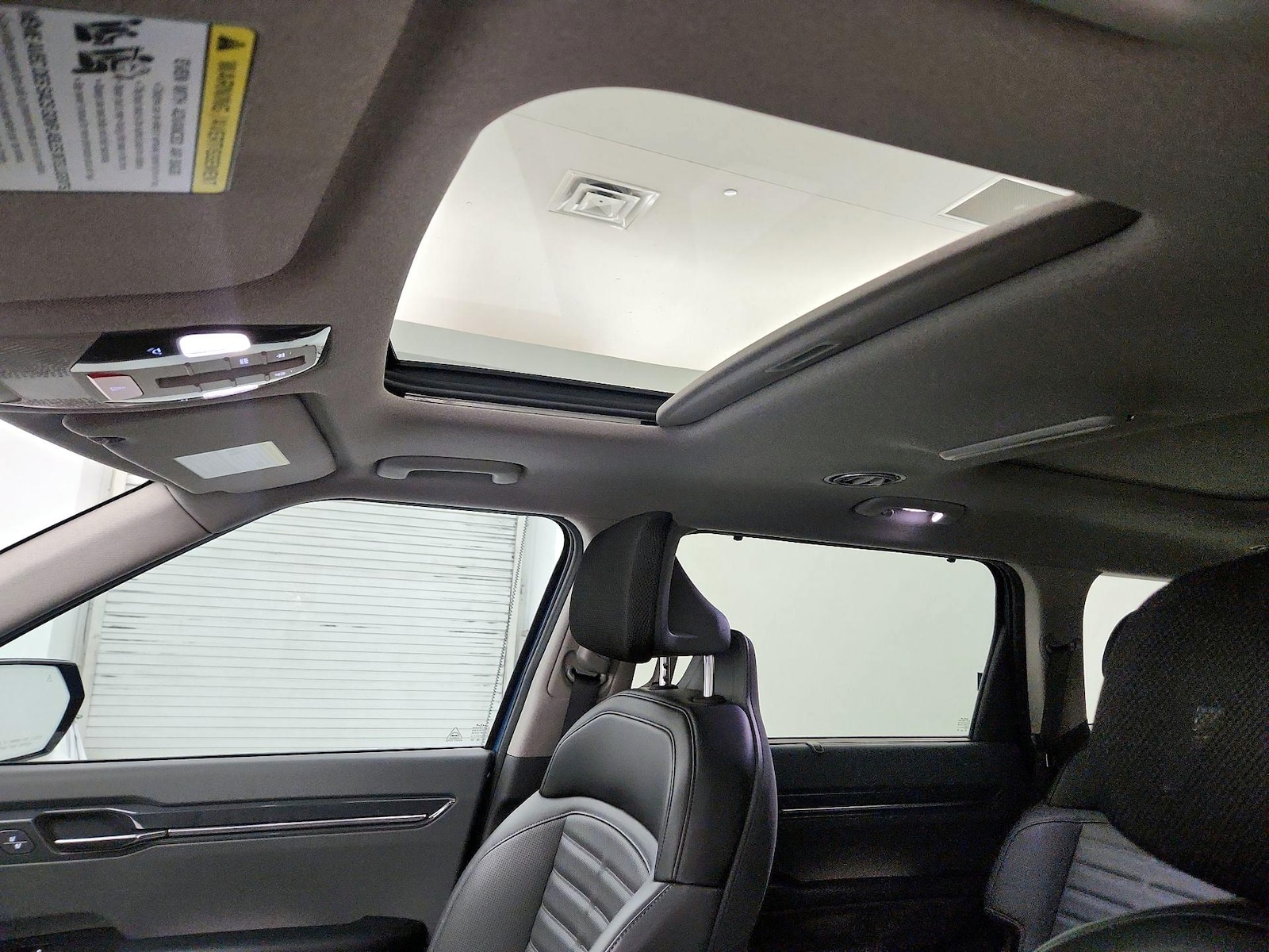 Sunroof(s) & Skylight(s)
