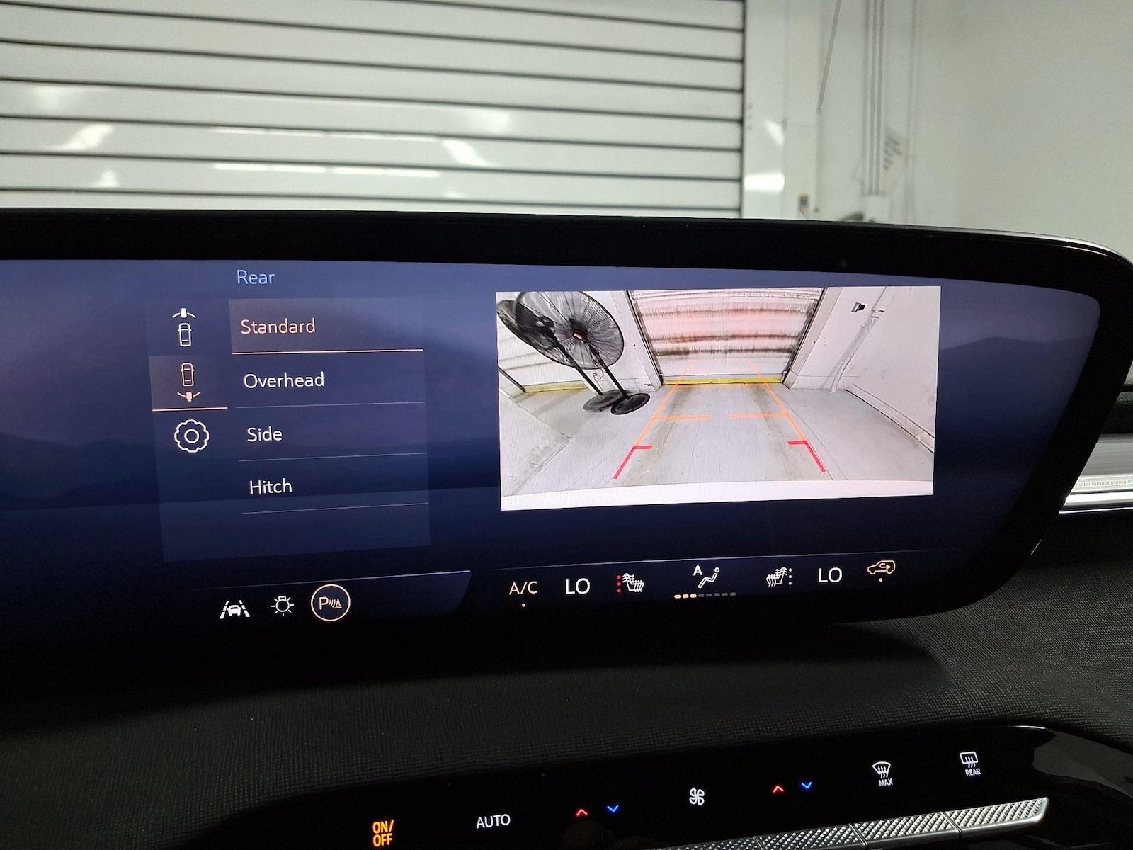 2026 Buick Enclave Preferred - Photo 16