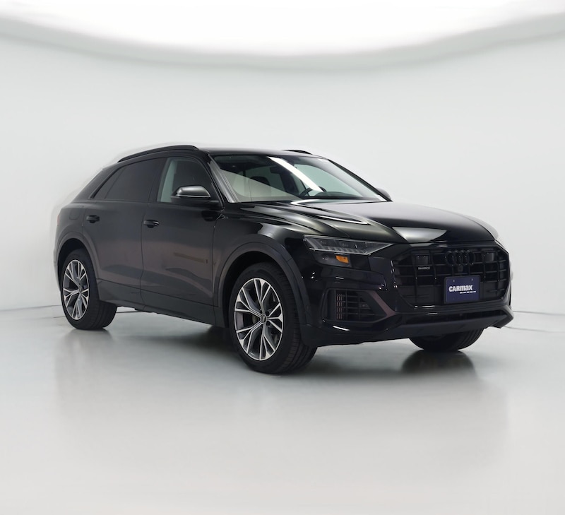 2023 Audi Q8 Premium