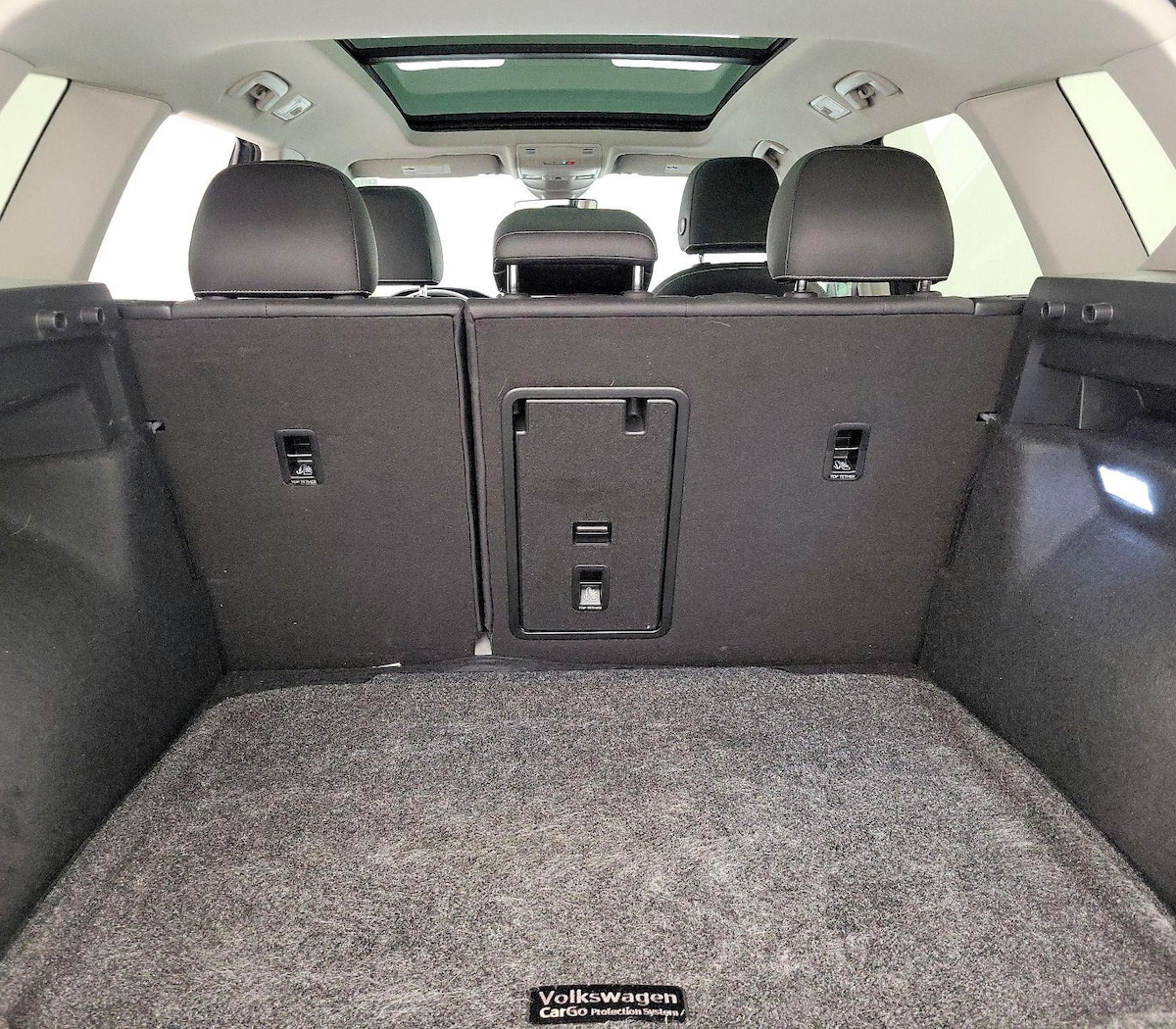 Trunk/Cargo (Seats Up)
