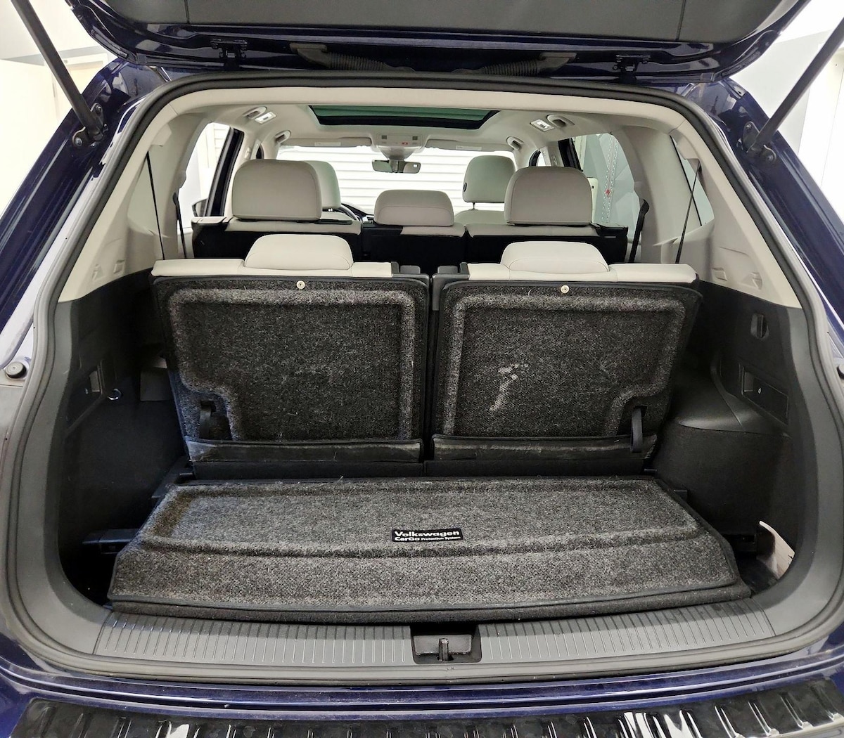 Trunk/Cargo (Seats Up)