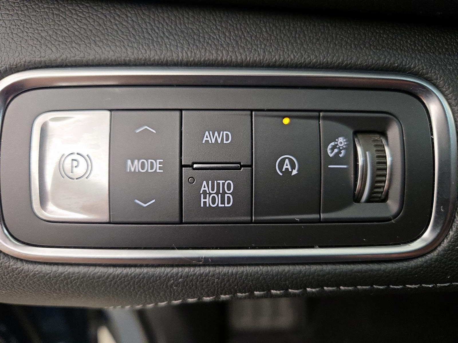 2026 Buick Enclave Preferred - Photo 14