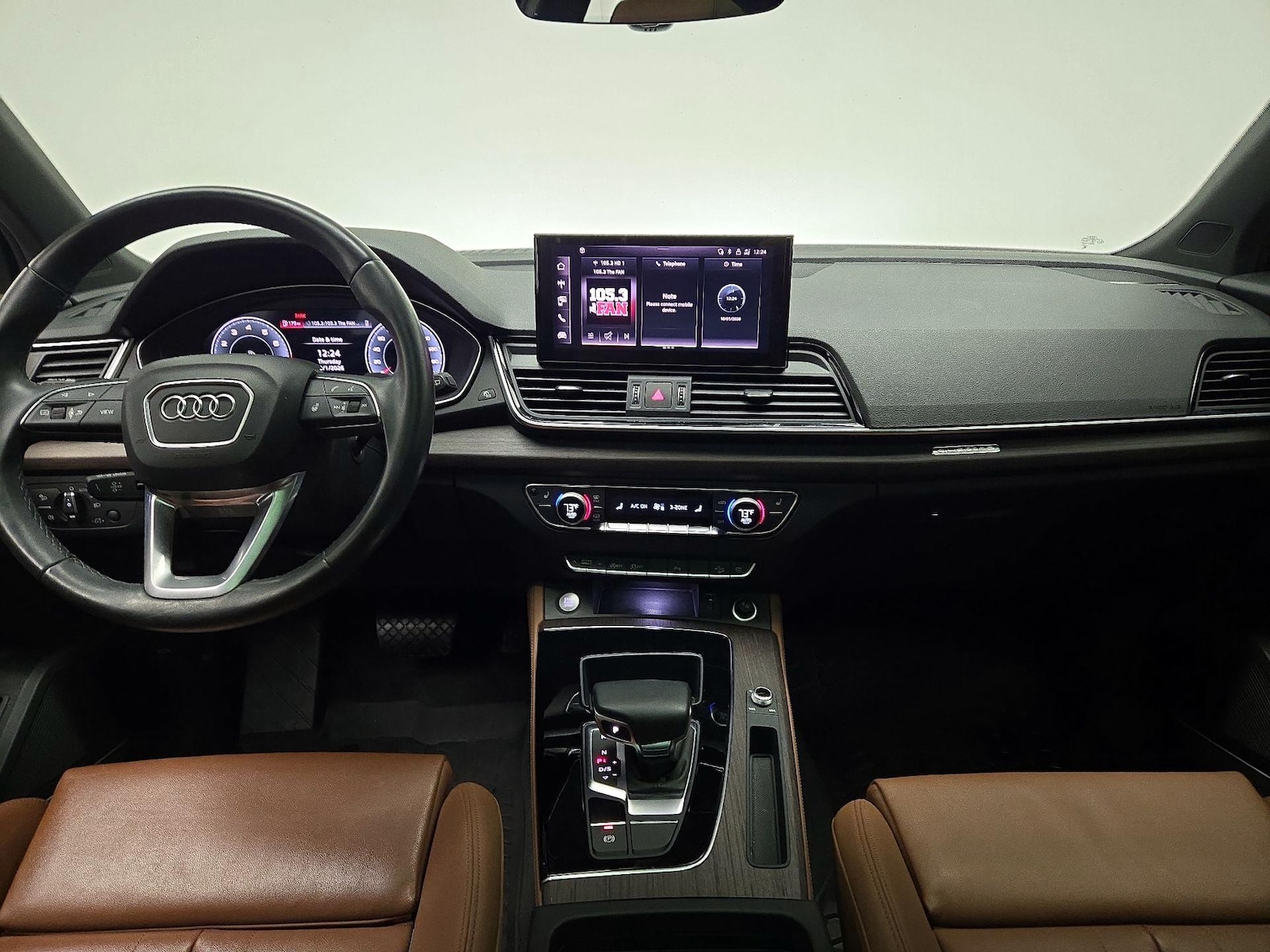 Apple CarPlay® & Android Auto™
