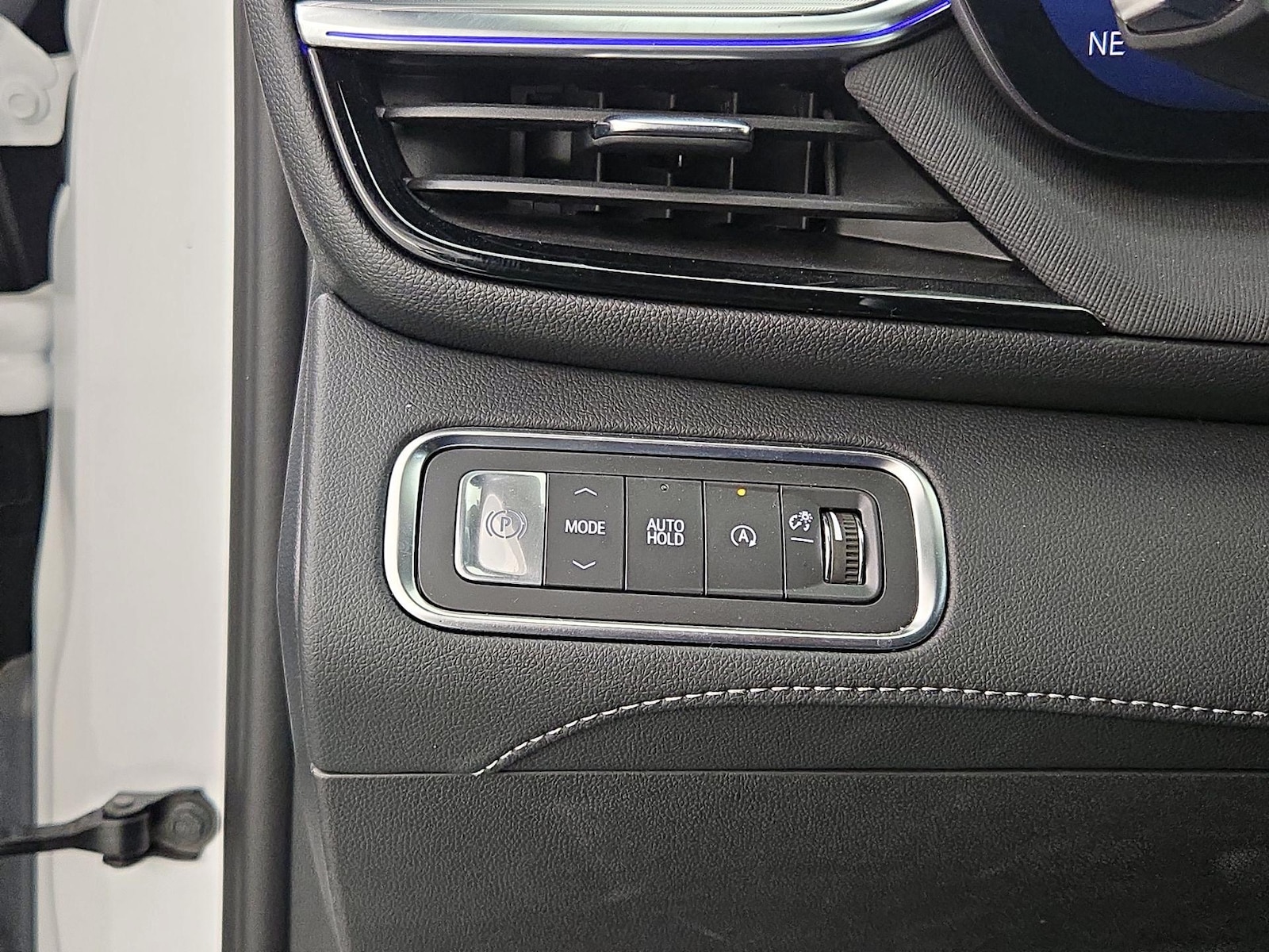 2026 Buick Enclave Preferred - Photo 14