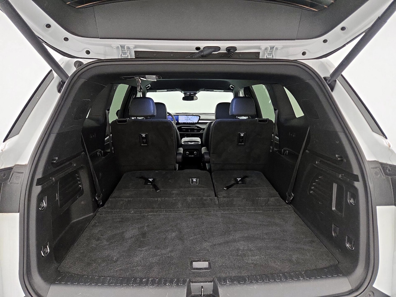 2026 Buick Enclave Preferred - Photo 24