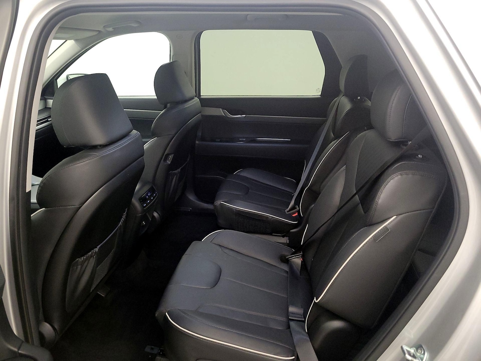 Rear Air Conditioning
