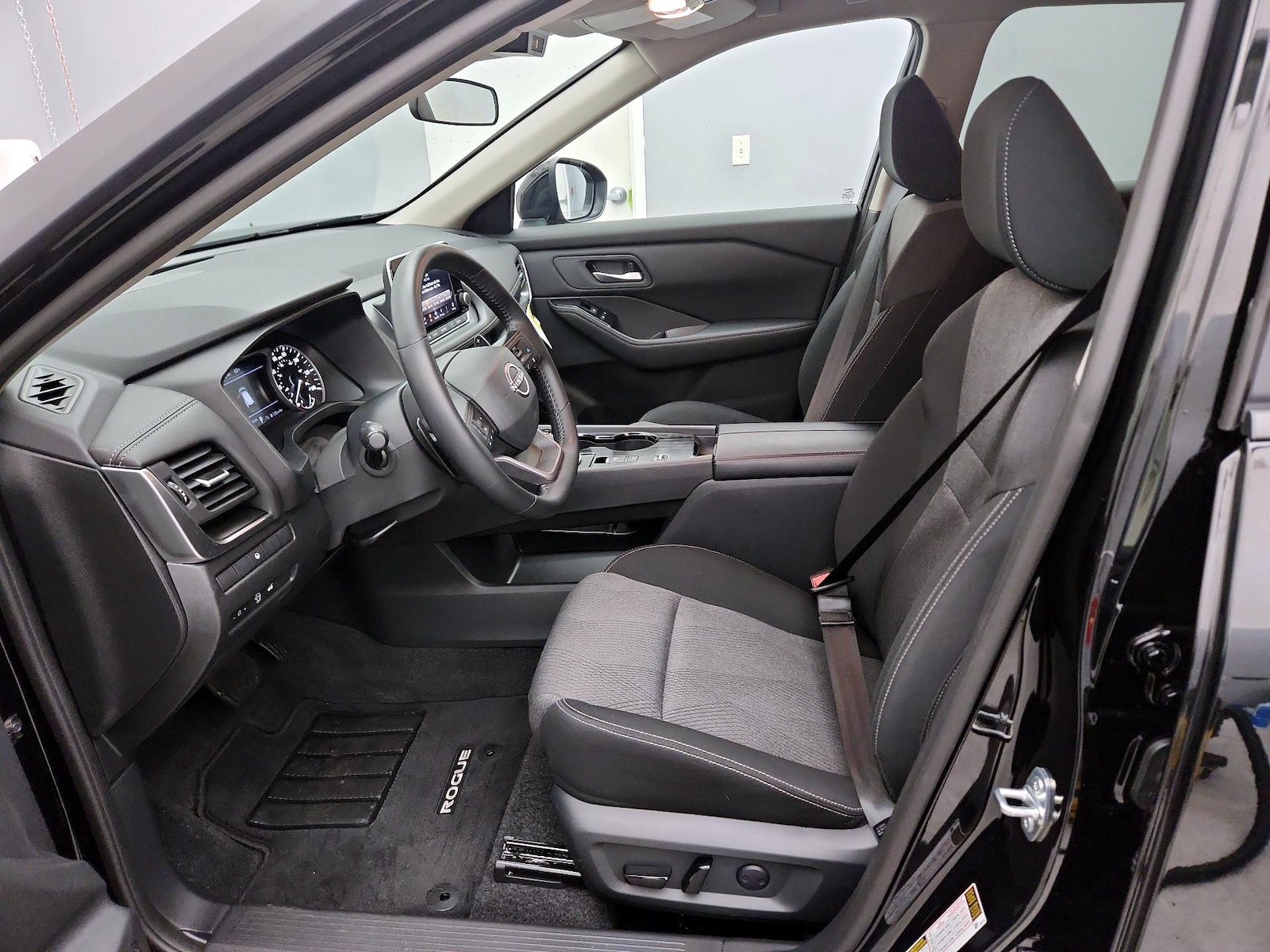 Power Seat(s) & Side Airbags