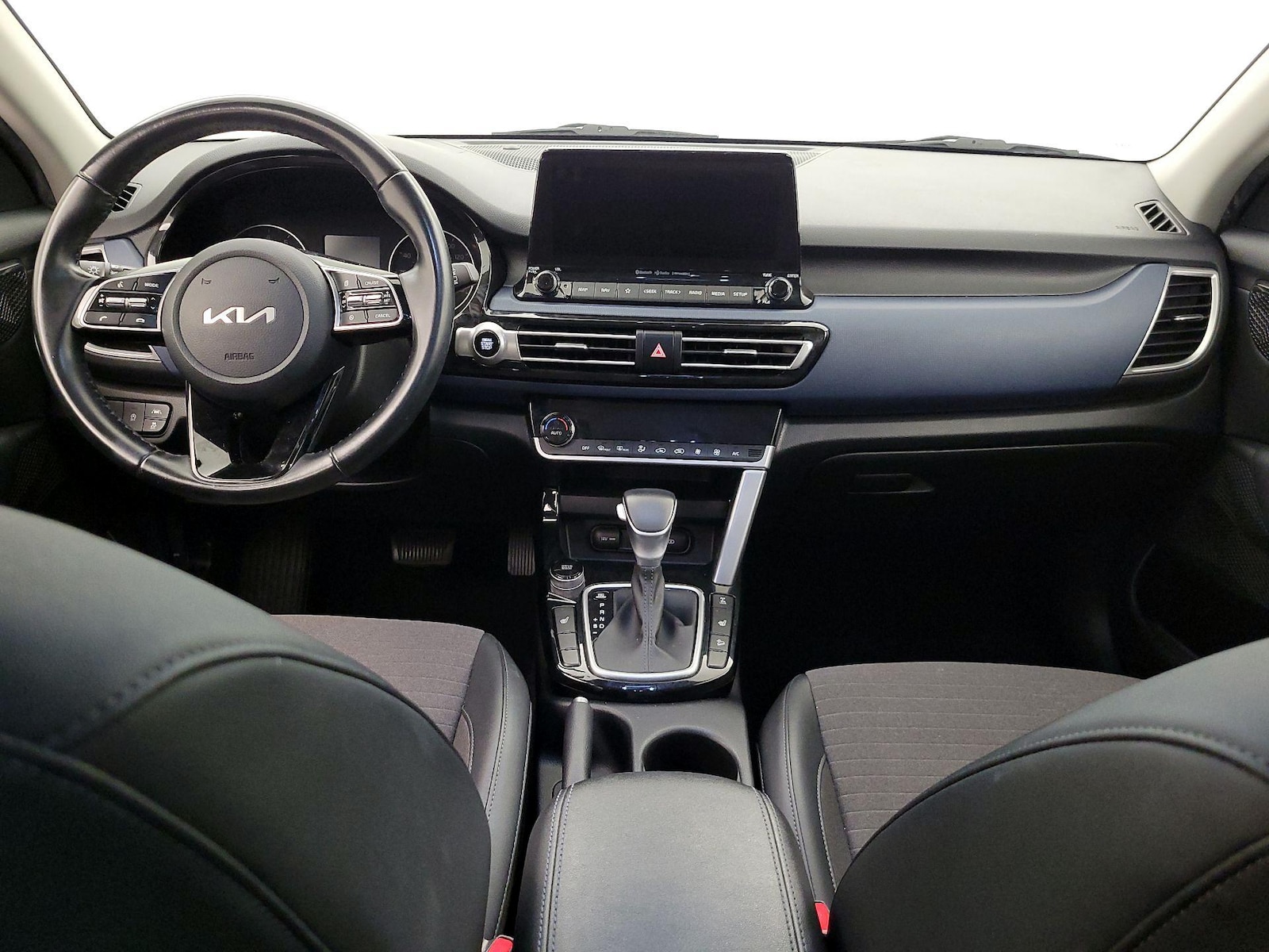 Apple CarPlay® & Android Auto™