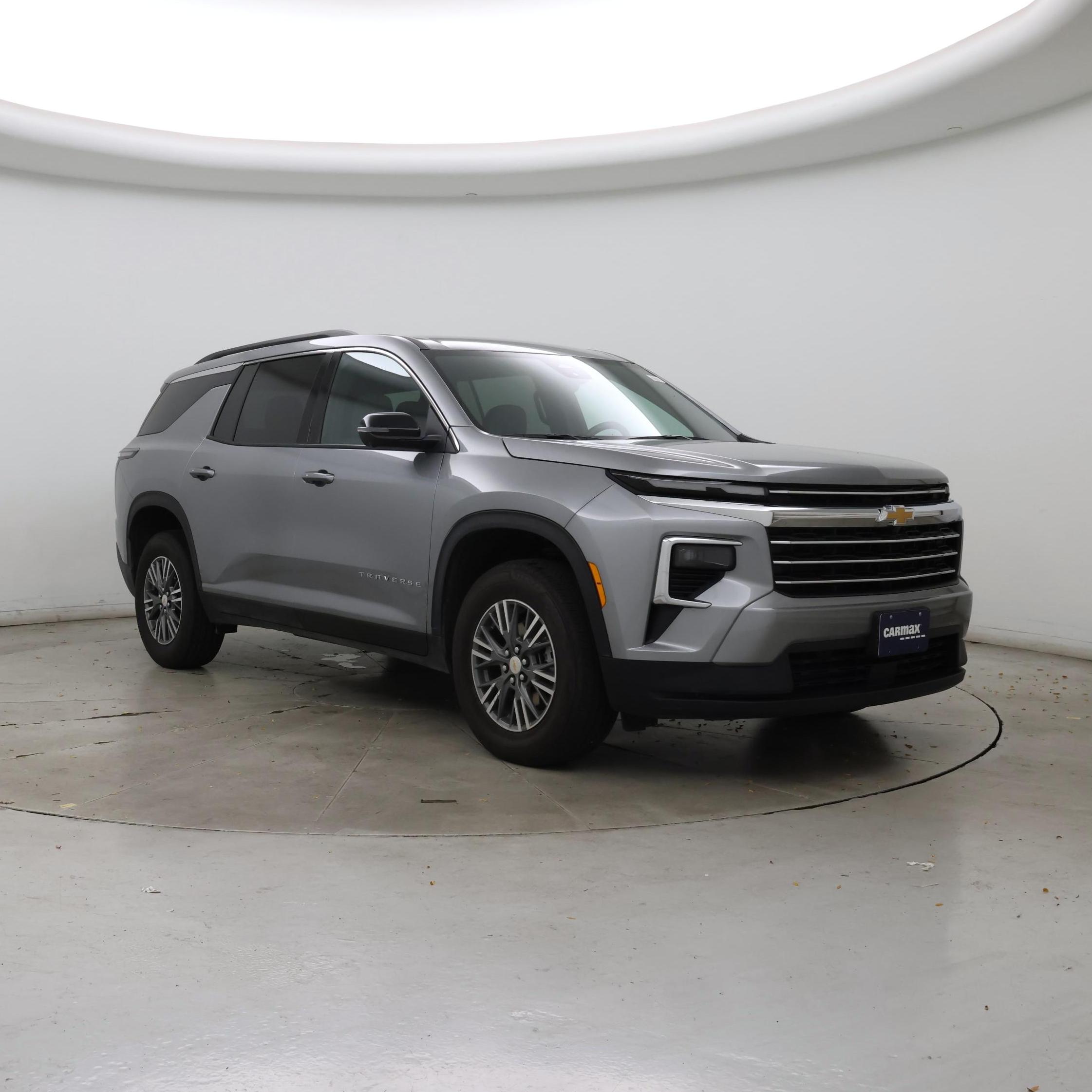 Gray 2026 Chevrolet Traverse SUV / Crossover Front-Wheel Drive Automatic
