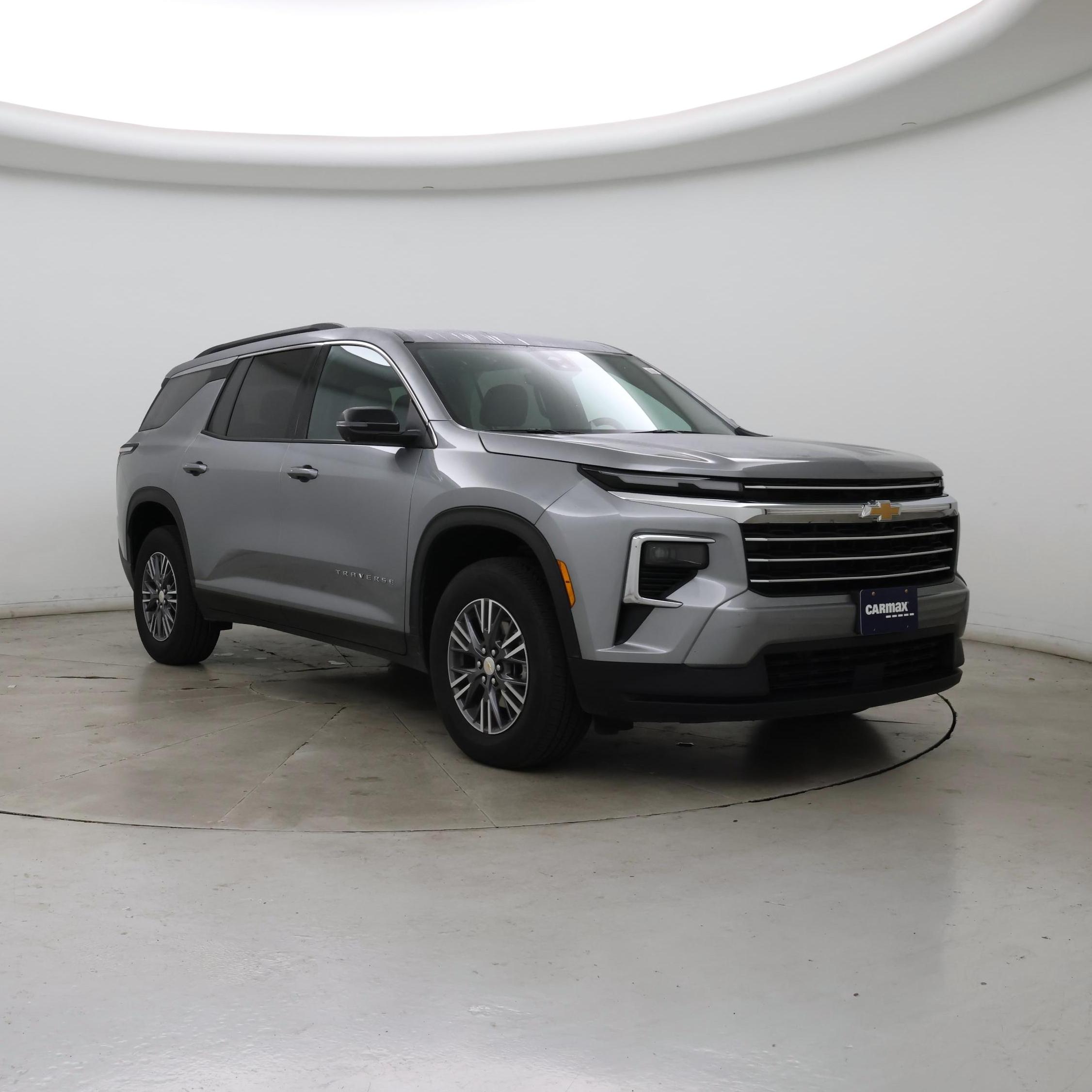 Gray 2026 Chevrolet Traverse SUV / Crossover Front-Wheel Drive Automatic