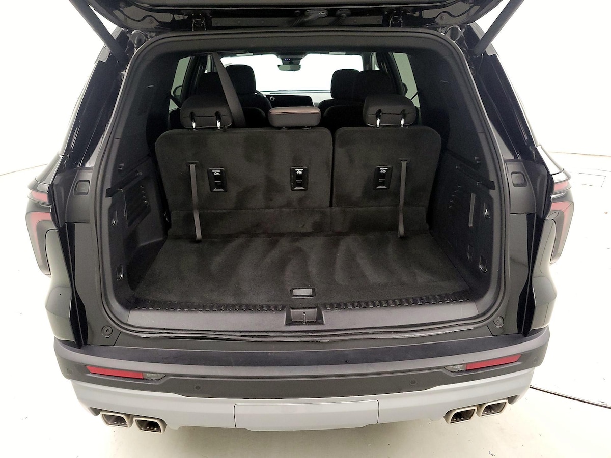 Trunk/Cargo (Seats Up)