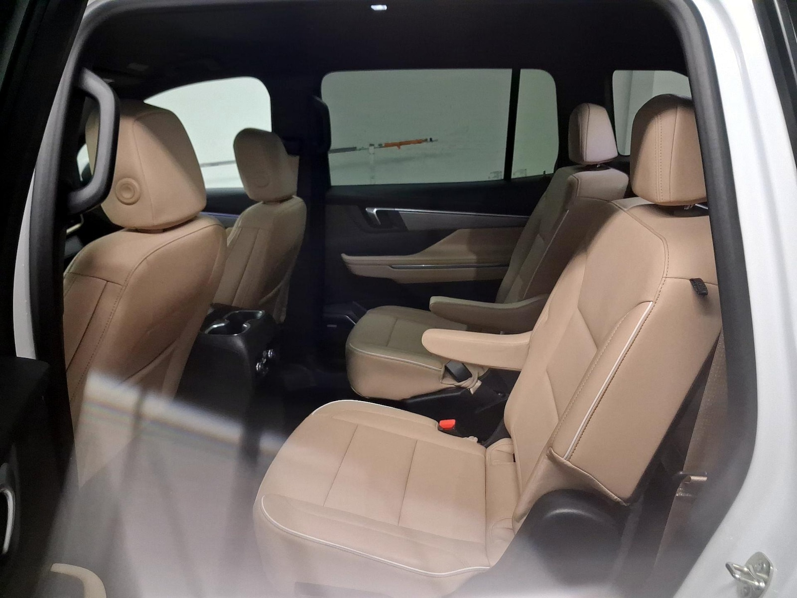 Rear Air Conditioning