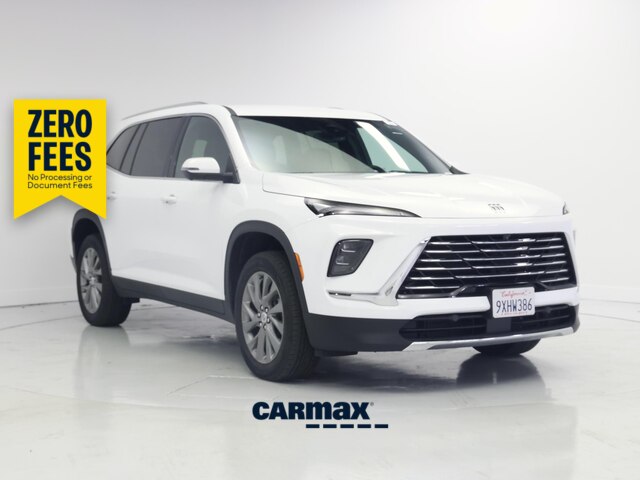 White 2026 Buick Enclave SUV / Crossover Front-Wheel Drive Automatic