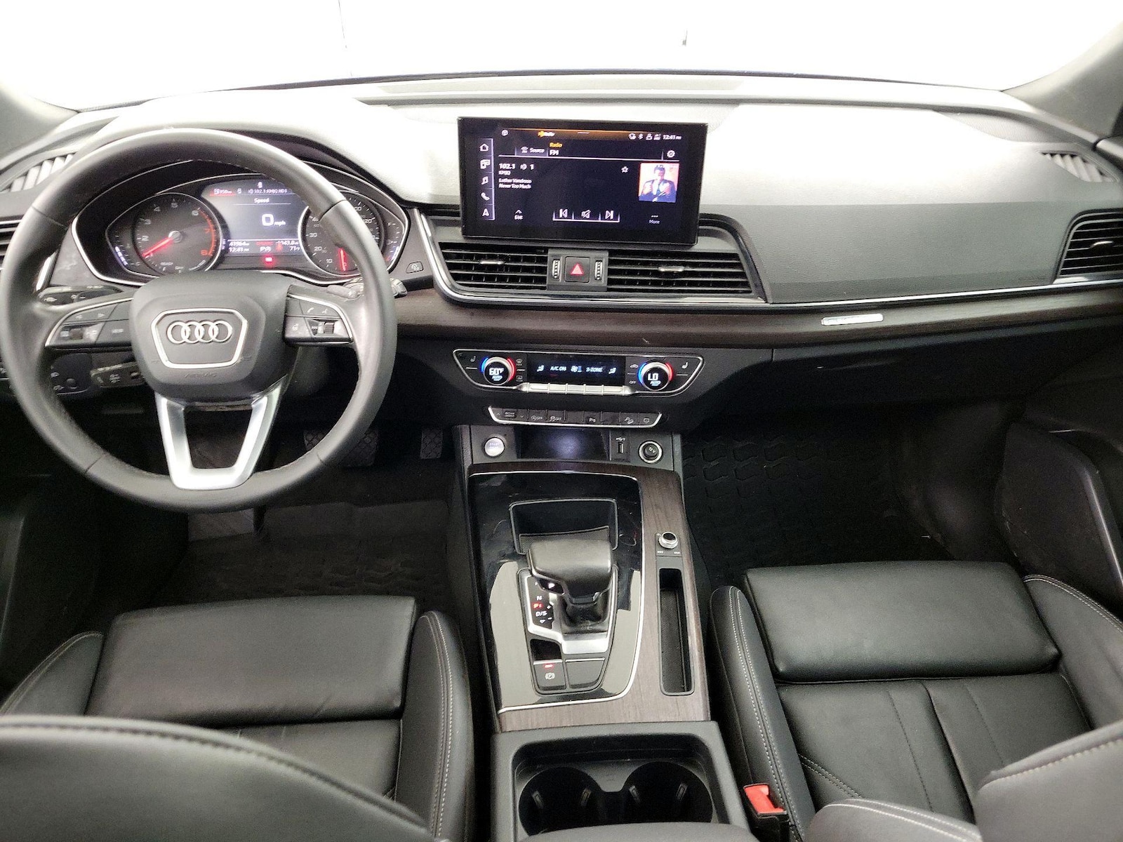 Apple CarPlay® & Android Auto™