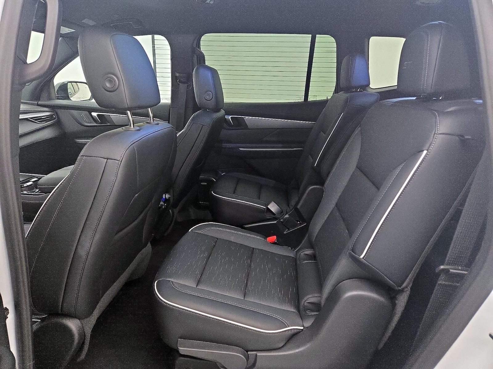Rear Air Conditioning