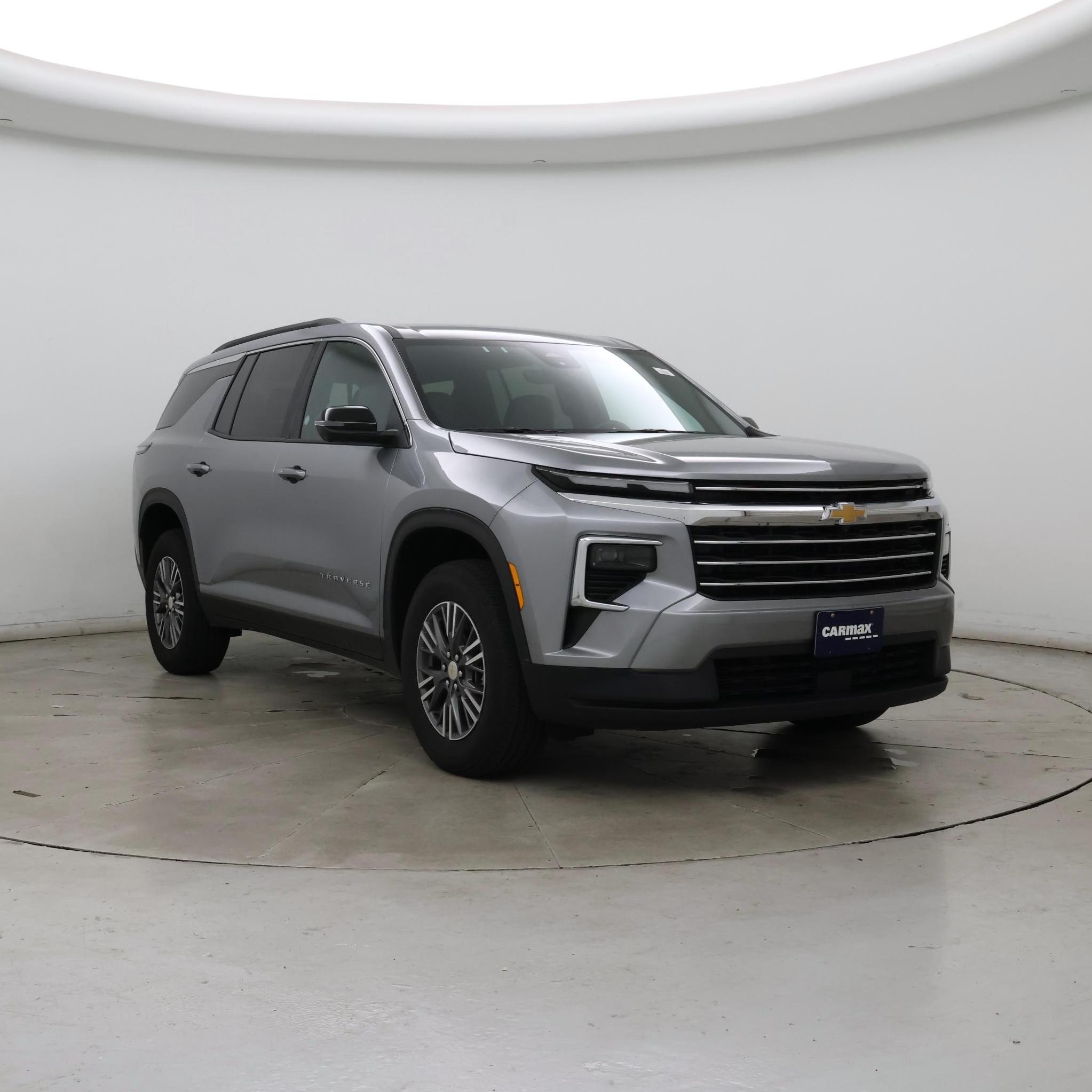Gray 2026 Chevrolet Traverse SUV / Crossover Front-Wheel Drive Automatic