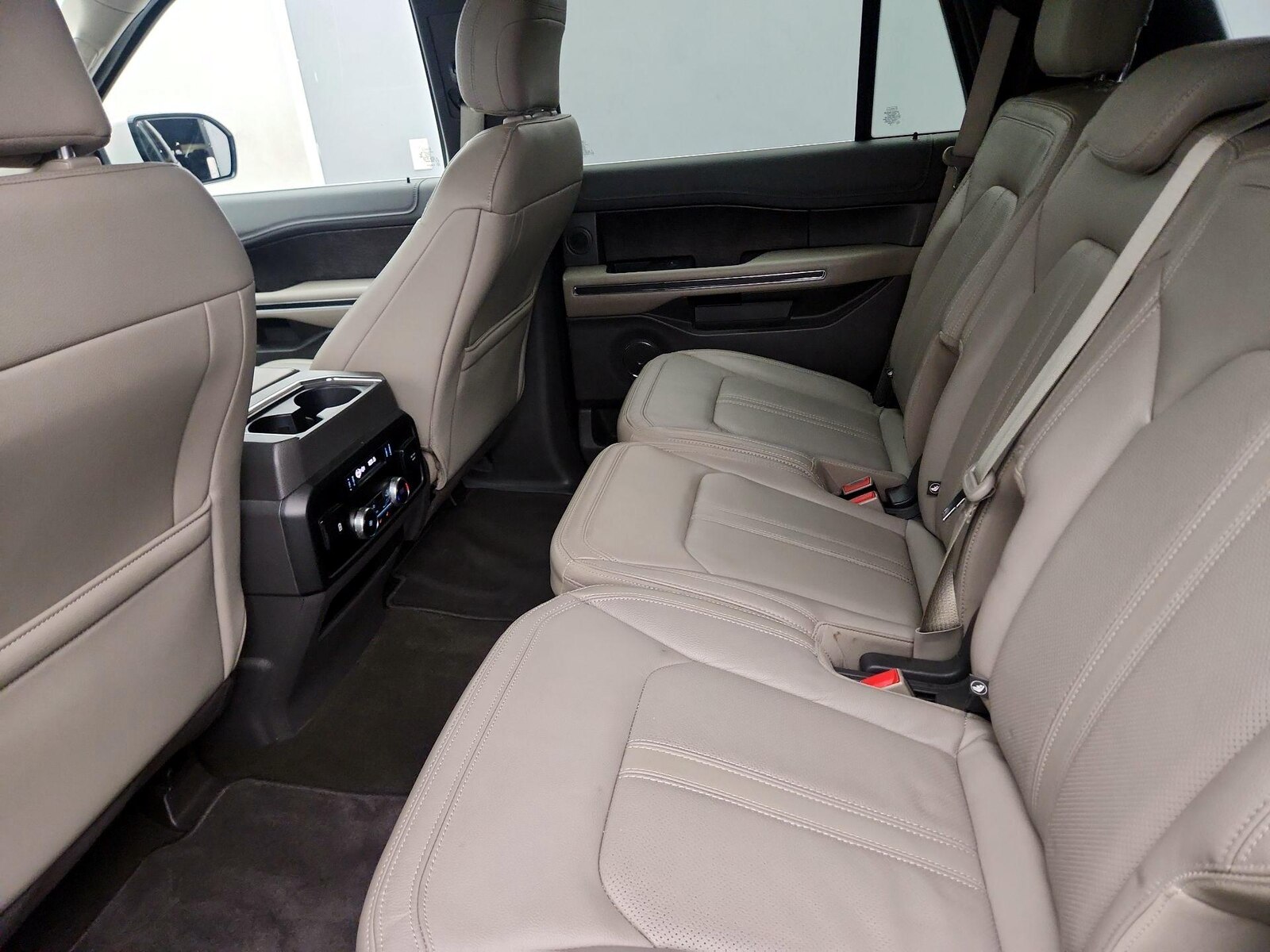 Rear Air Conditioning