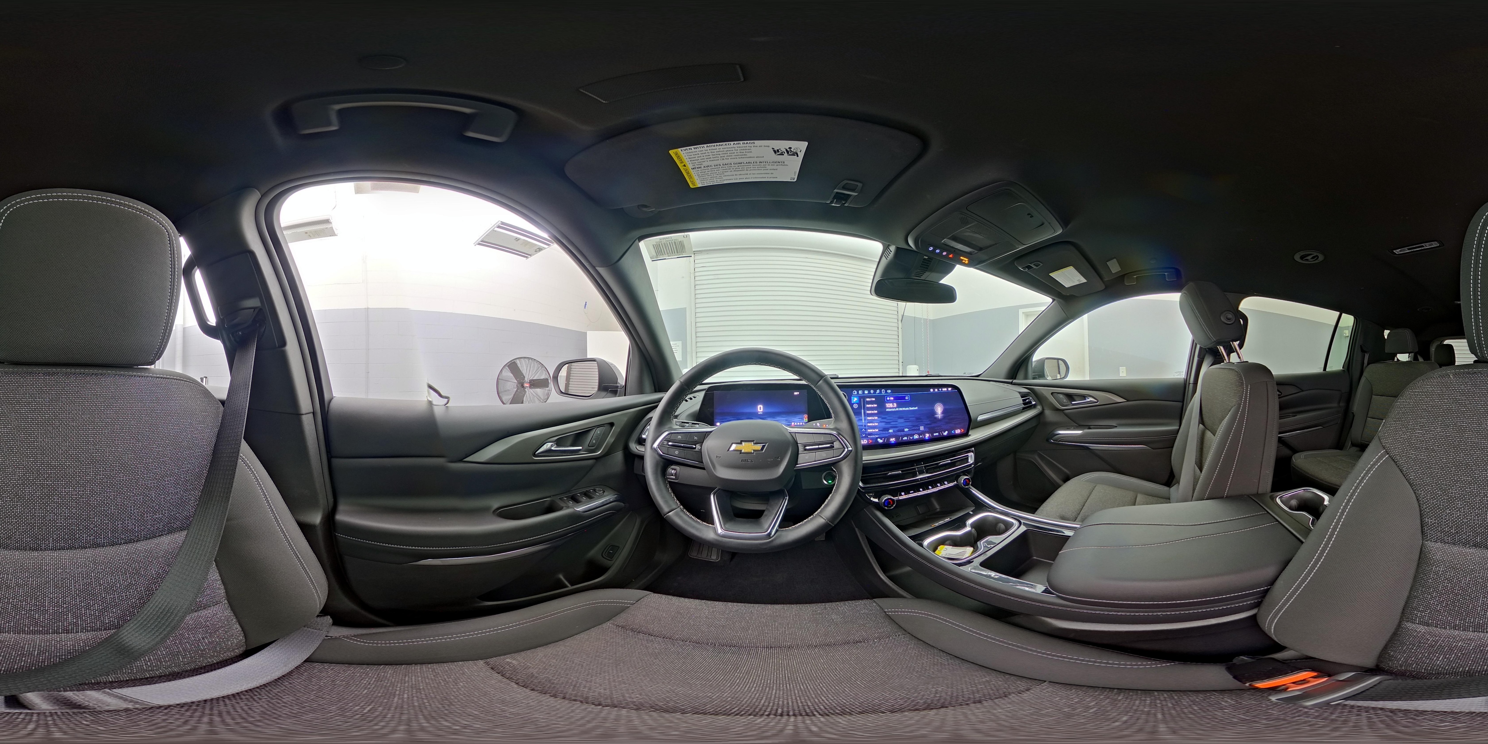 2025 Chevrolet Traverse LT - Photo 26
