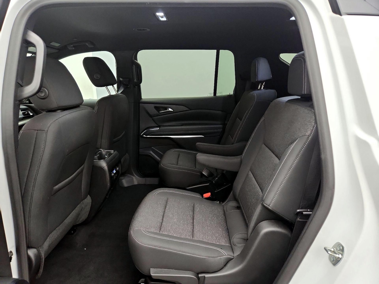 2025 Chevrolet Traverse LT - Photo 20