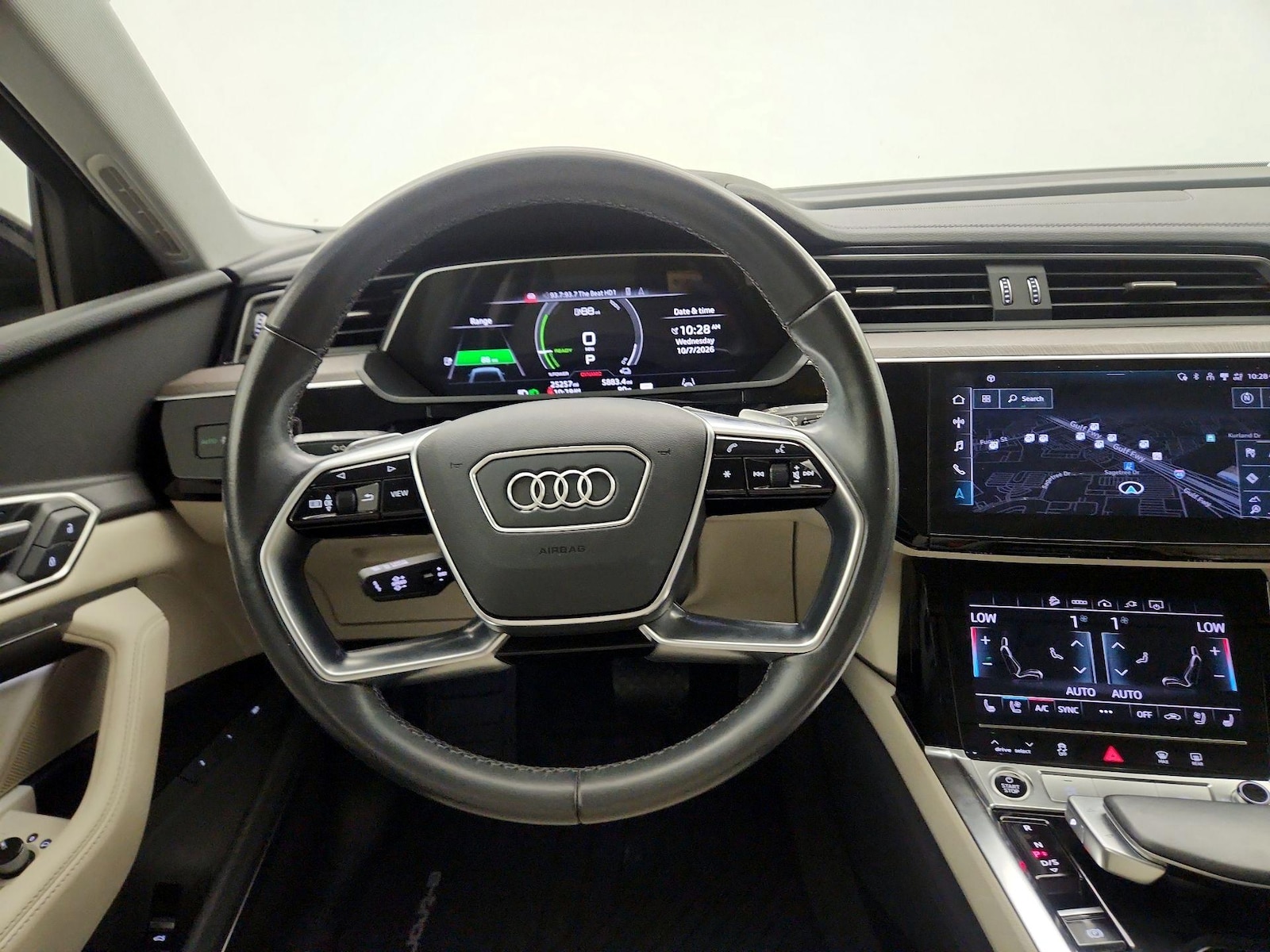 2024 Audi Q8 e-tron Premium Plus - Photo 11