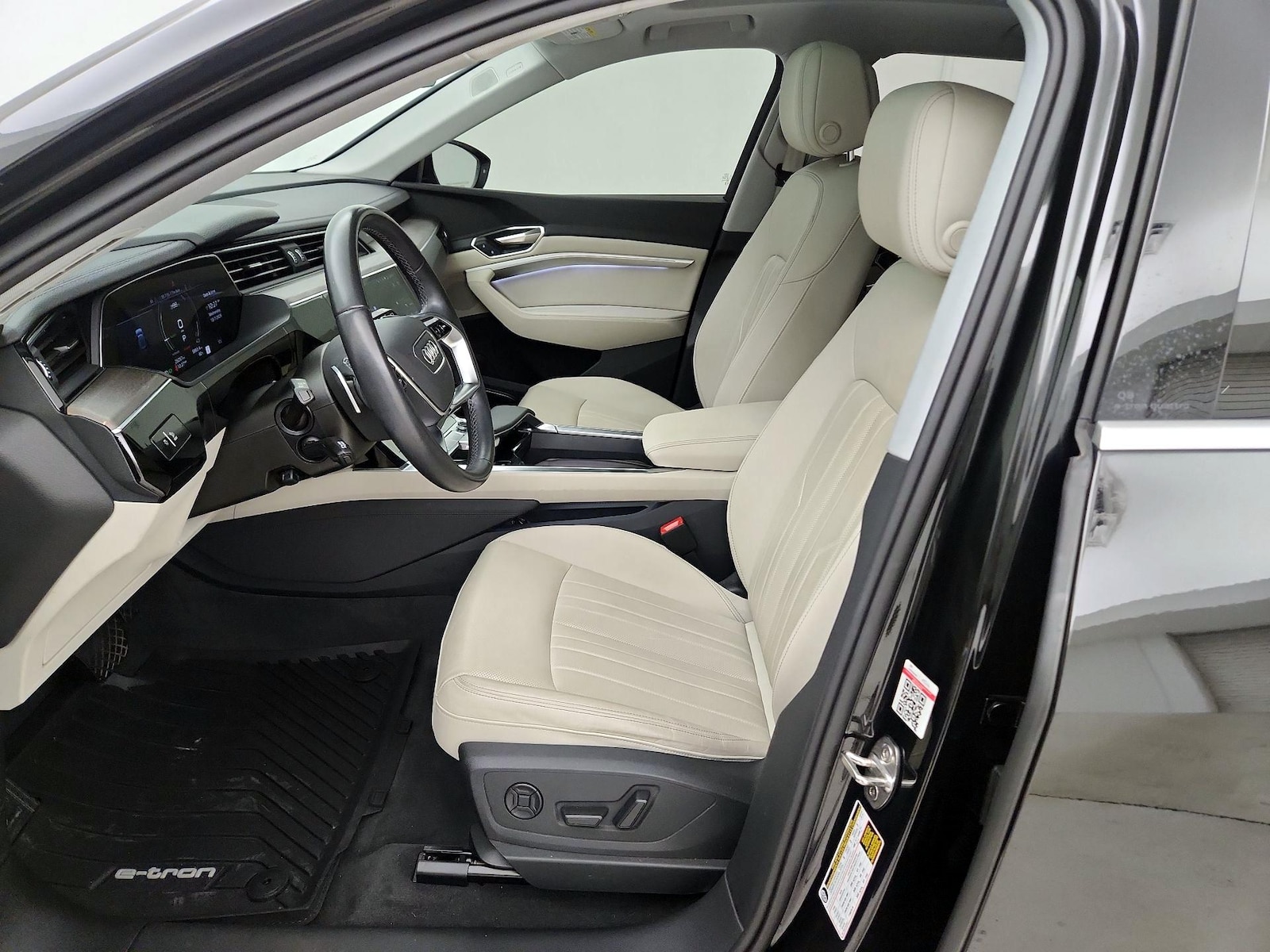 2024 Audi Q8 e-tron Premium Plus - Photo 12