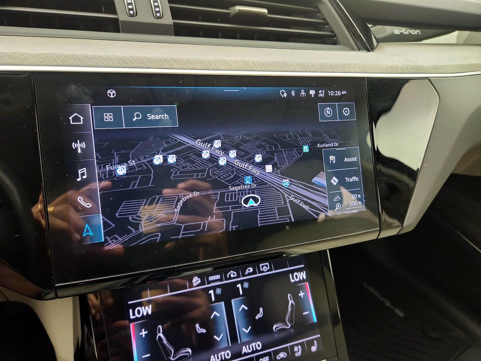 2024 Audi Q8 e-tron Premium Plus - Photo 15