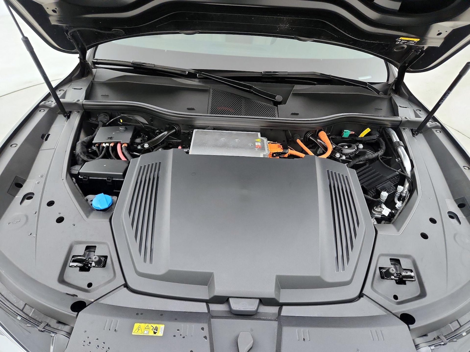2024 Audi Q8 e-tron Premium Plus - Photo 24