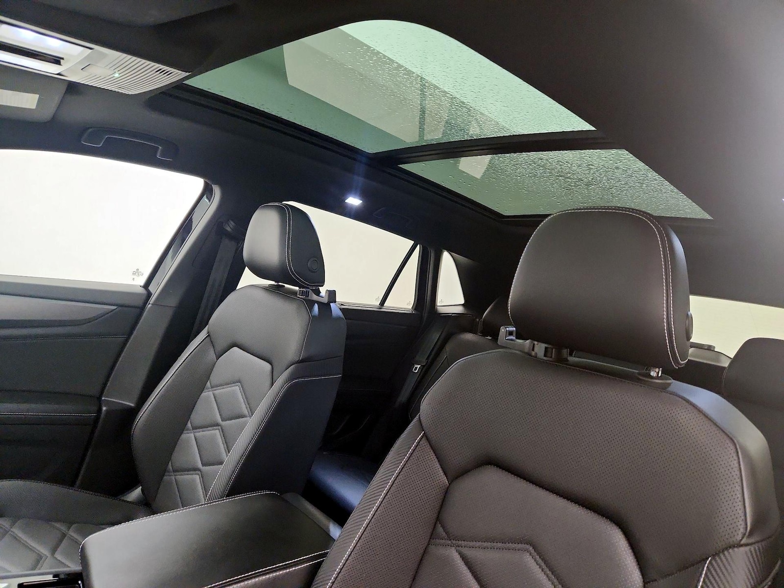 Panoramic Sunroof