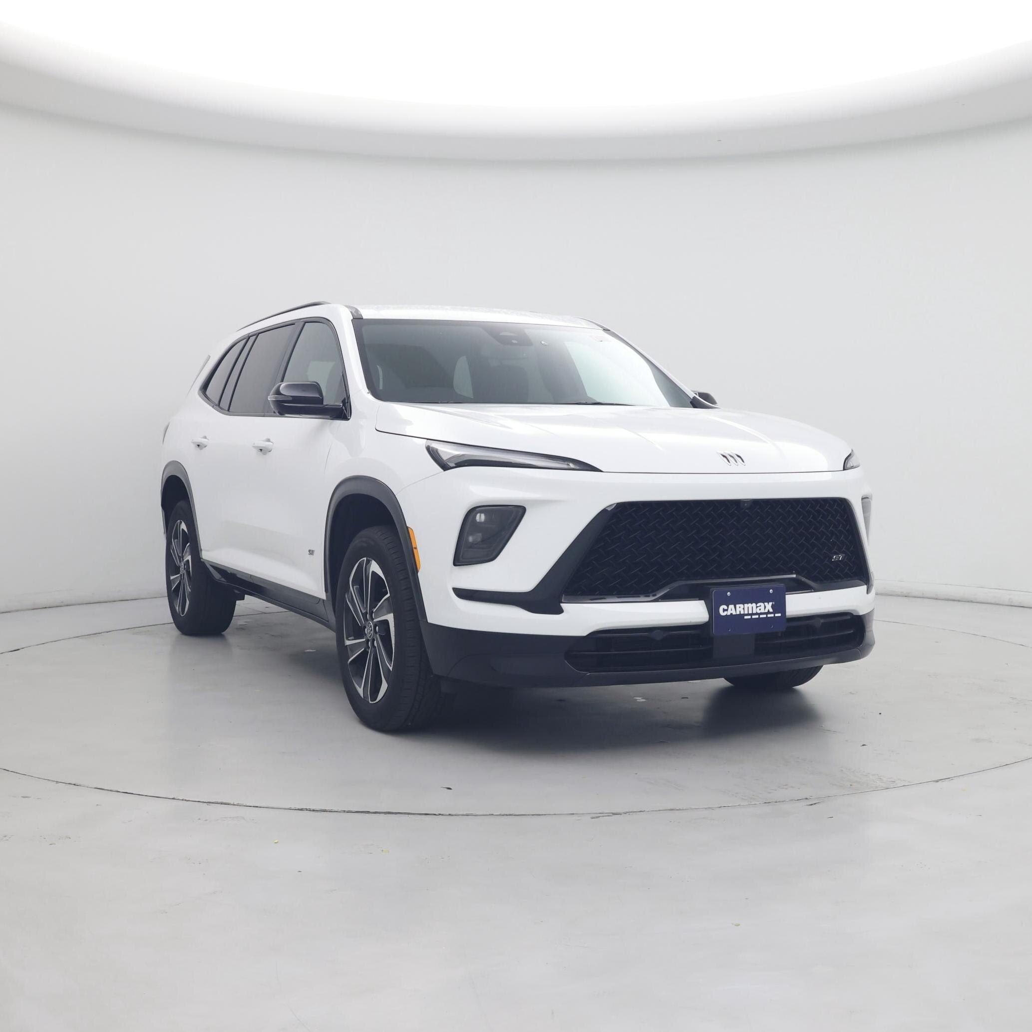 White 2026 Buick Enclave SUV / Crossover Front-Wheel Drive Automatic