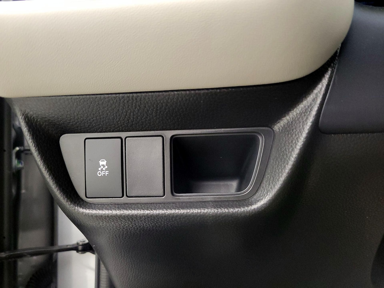 2026 Honda HR-V EX-L - Photo 13