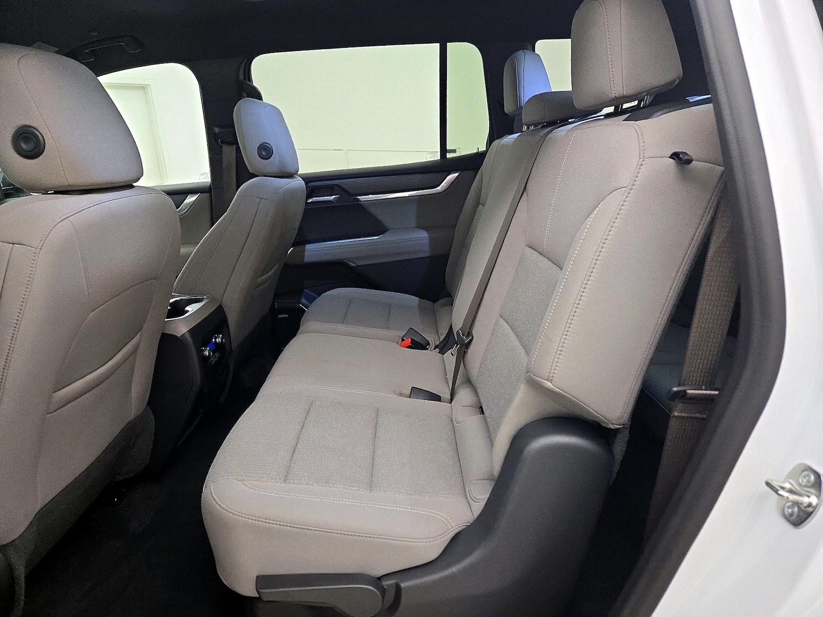 Rear Air Conditioning
