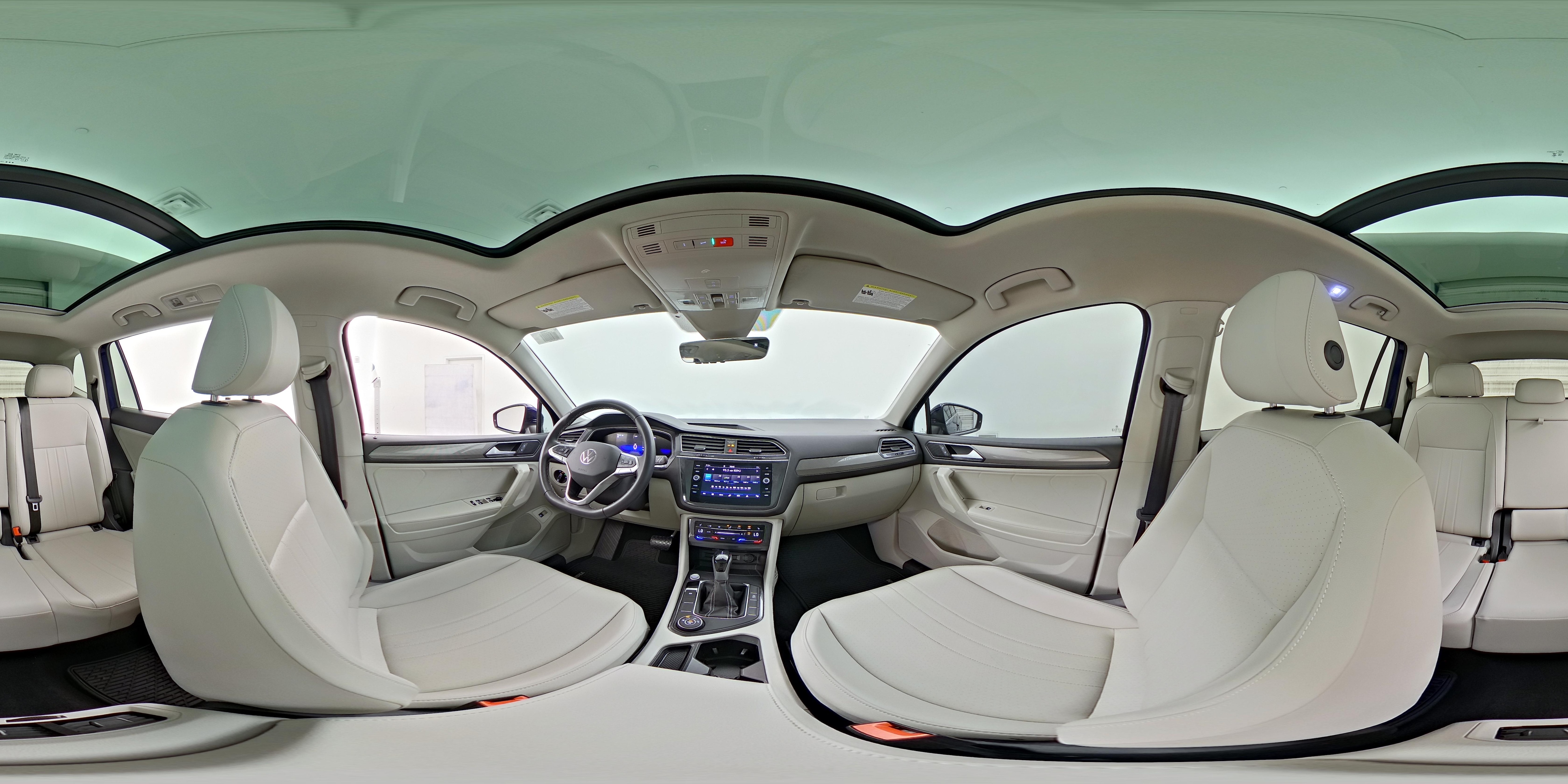 2024 Volkswagen Tiguan SE - Photo 25