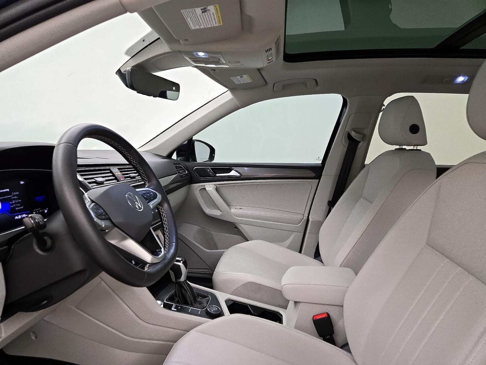 2024 Volkswagen Tiguan SE - Photo 20