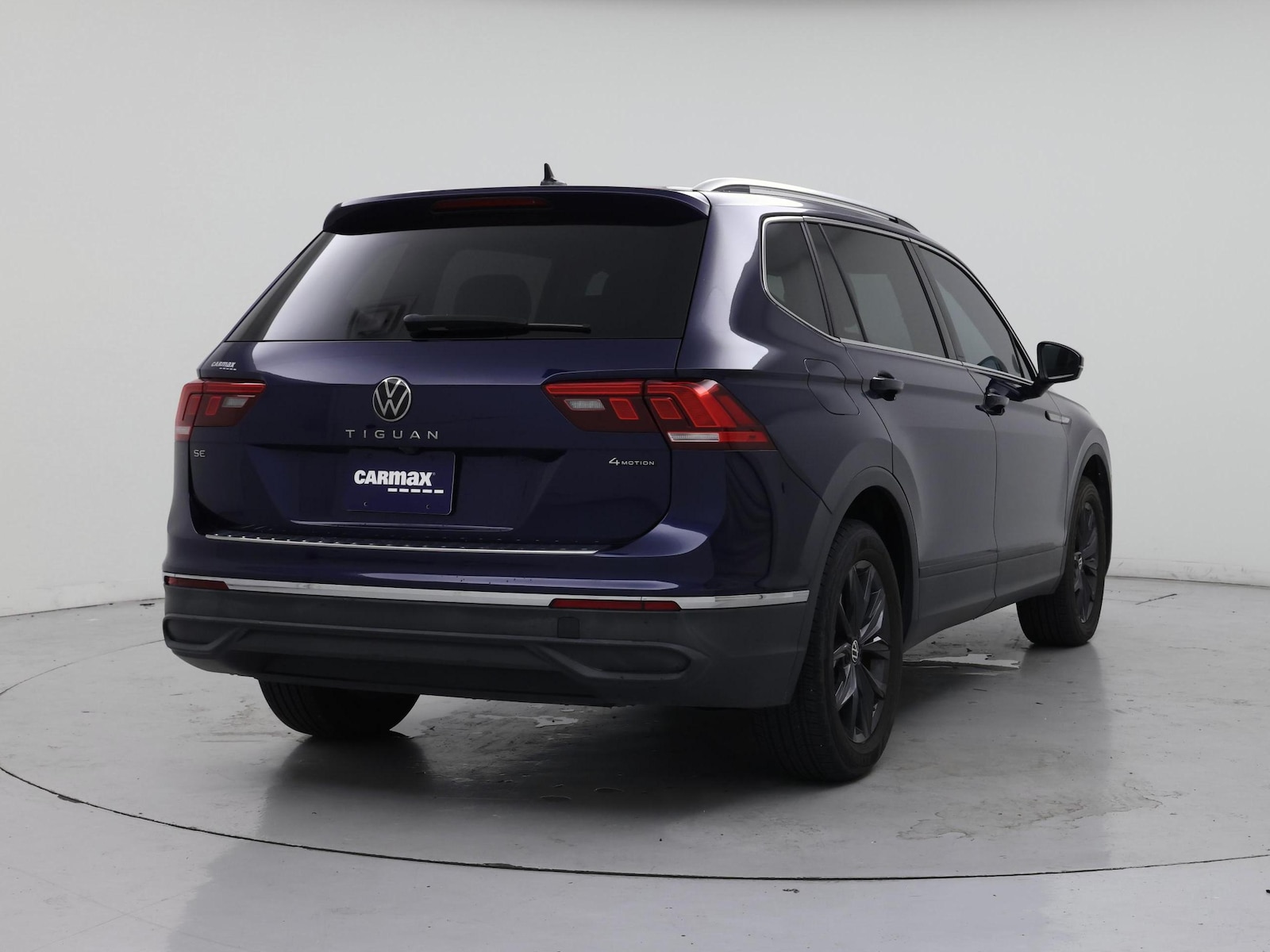 2024 Volkswagen Tiguan SE - Photo 9