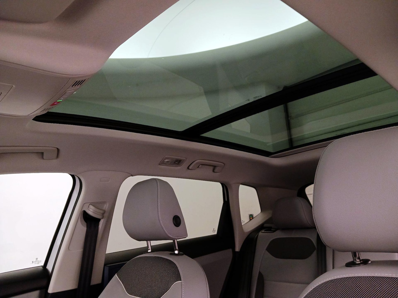 Panoramic Sunroof