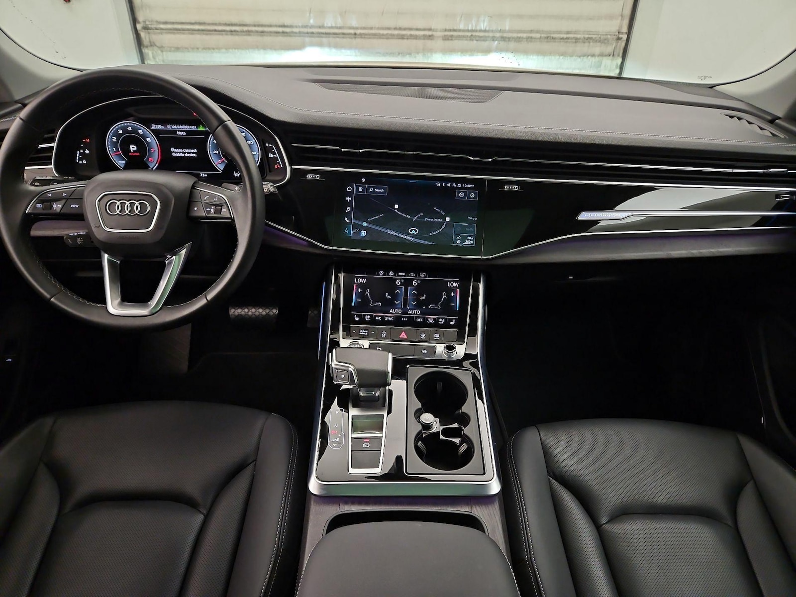 Apple CarPlay® & Android Auto™