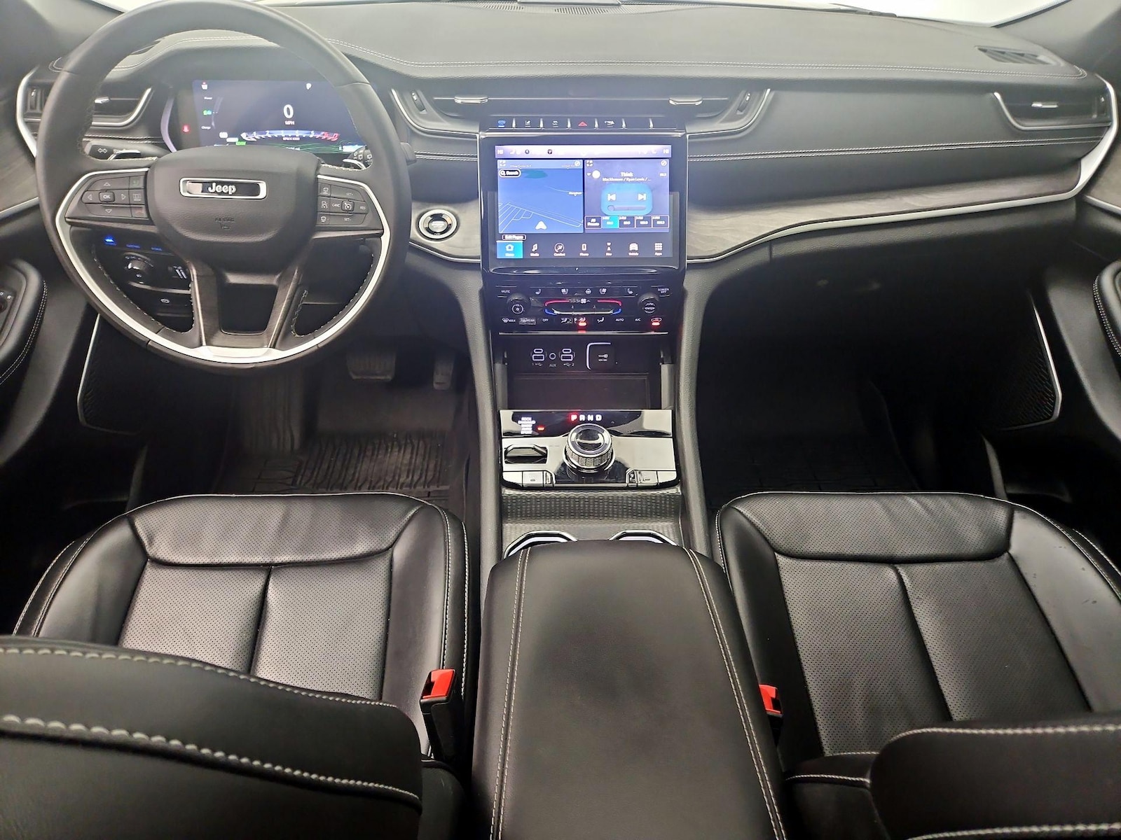 Apple CarPlay® & Android Auto™